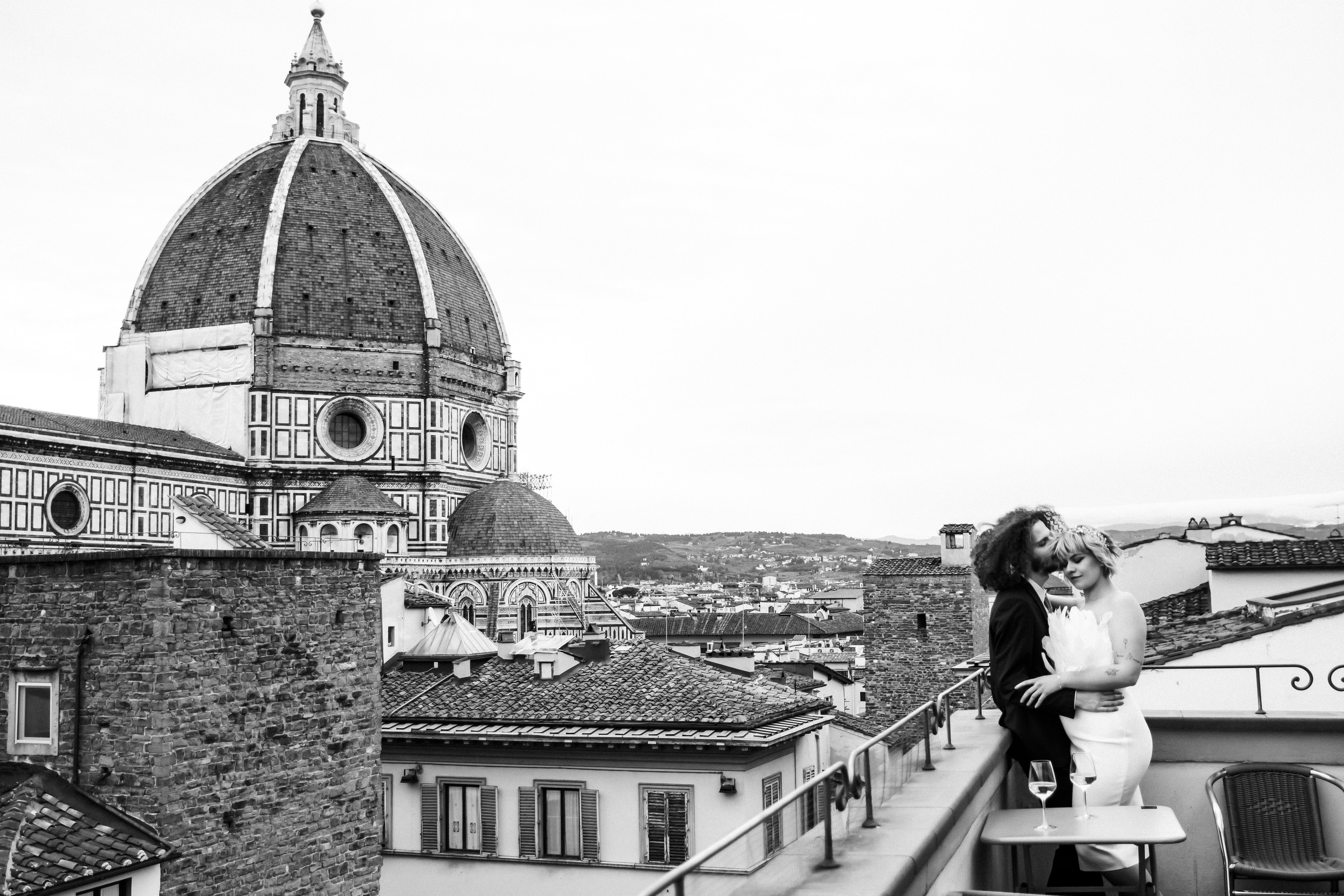 Love story. Wedding and elopement photographer Italy Tuscany Como Milan Pavia Marija Galaka