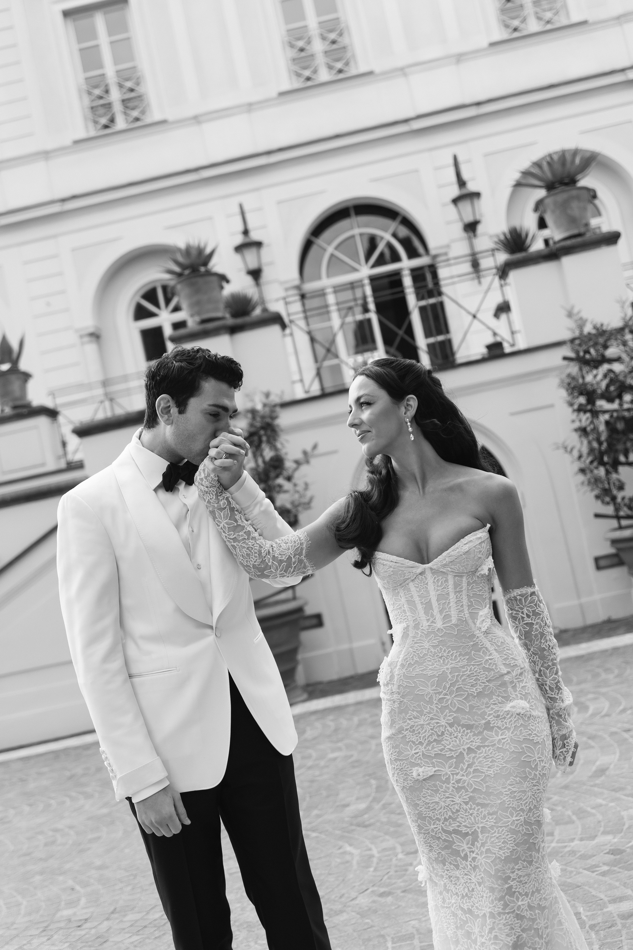 Wedding Photographer villa Miani. Wedding Photographer Rome Tuscany Como Sicily Puglia Amalfy Italy- Oksana Savenchuk
