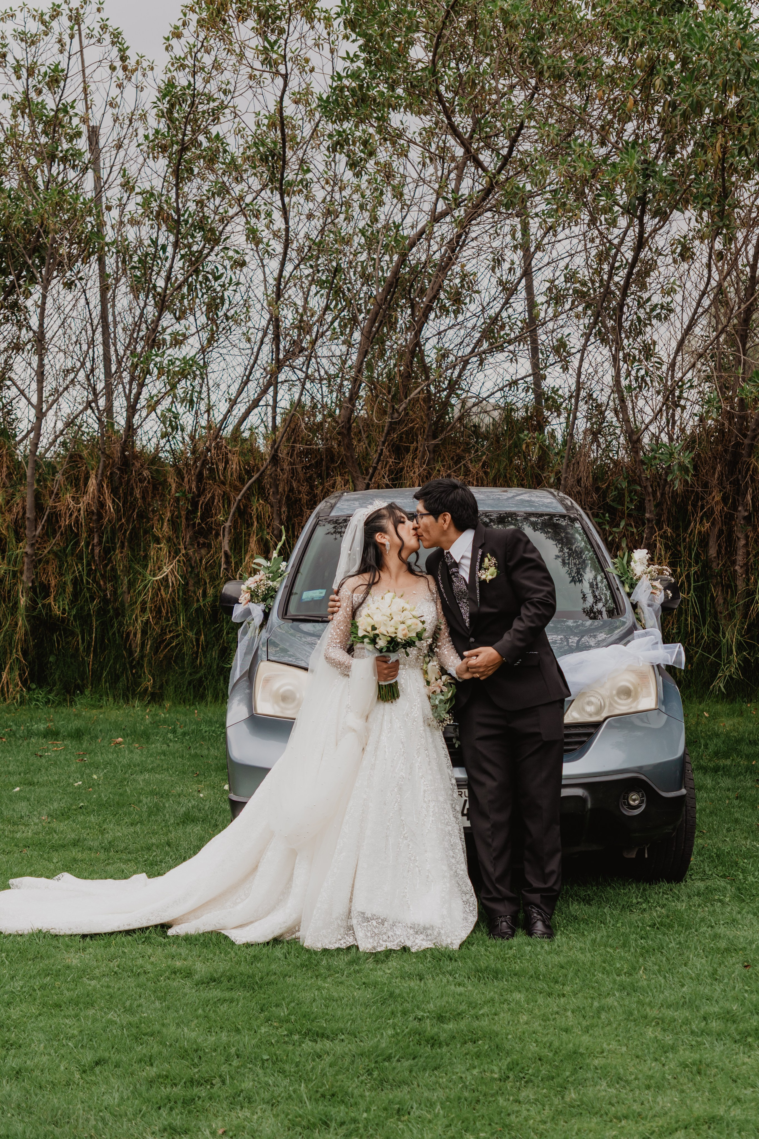 FERNANDO + MARIBEL | BODA RELIGIOSA. Studio KVTA | Fotografía y Video de Bodas en Arequipa