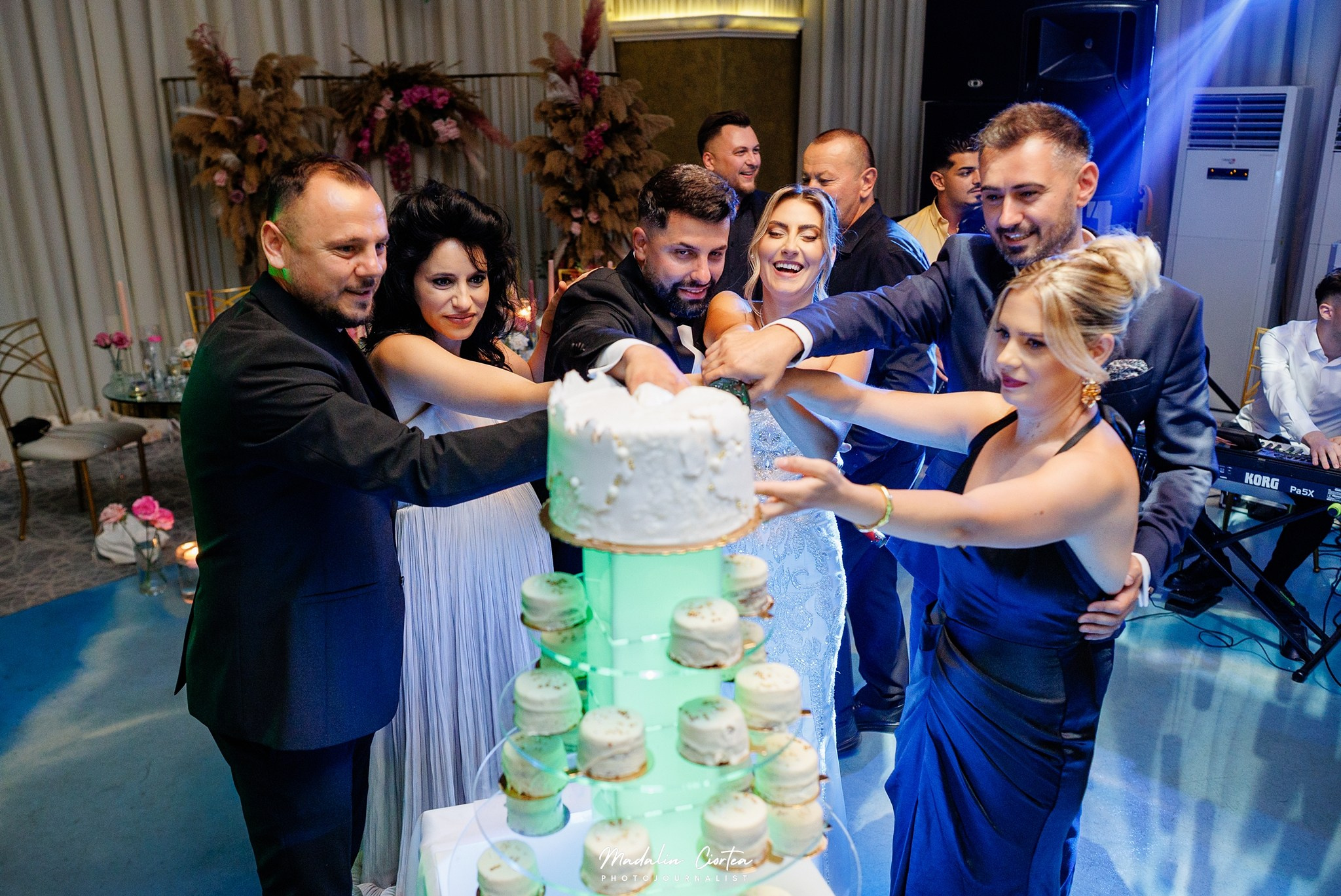 Delia & Andrei | Nuntă la Cosmopolitan Events | Alba Iulia. Mădălin Ciortea - fotograf de nuntă și de familie | Dream Art Events