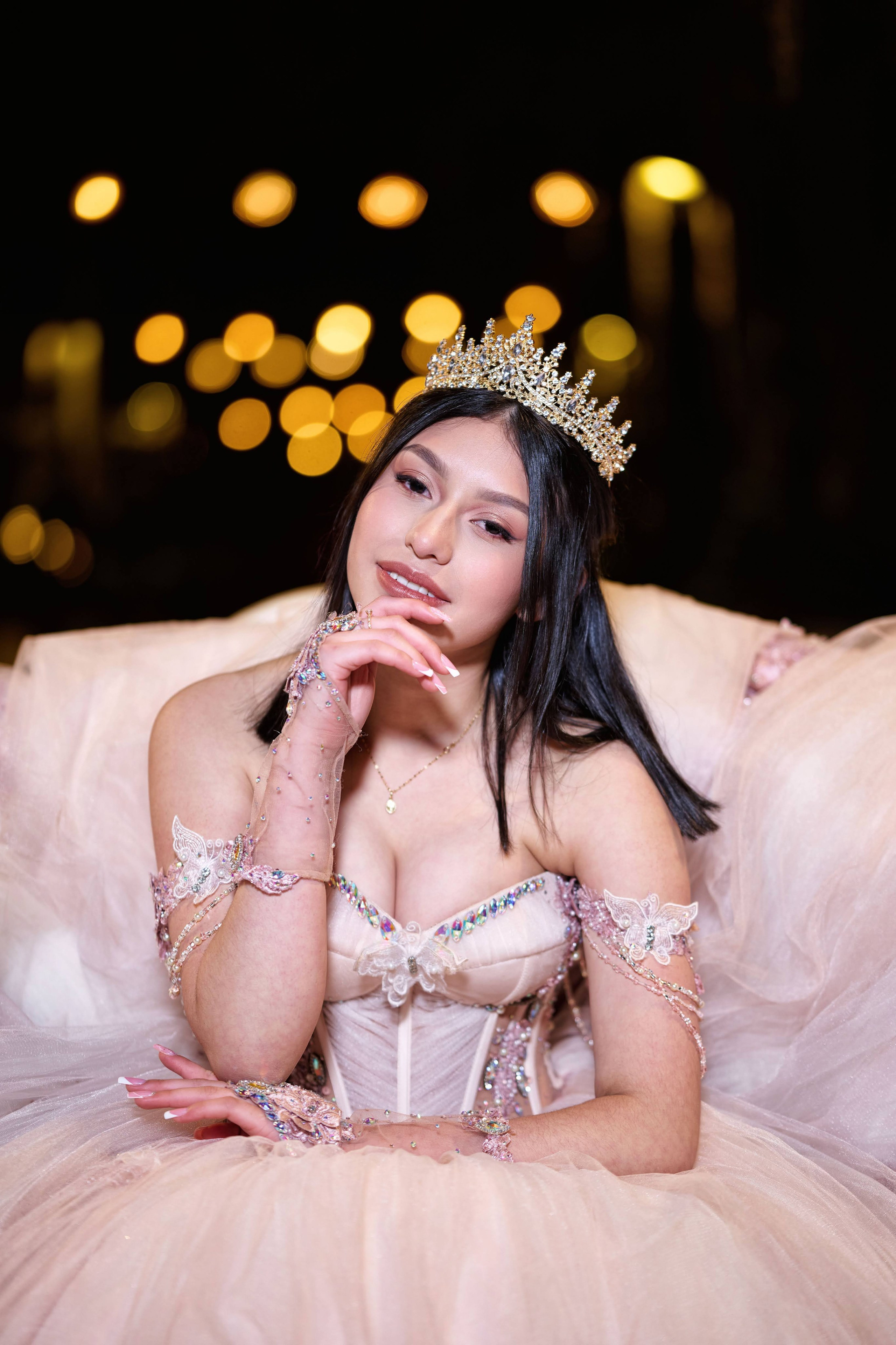 Mis 15 | Sesiones de Fotografía Modernas. Wedding Photography & Videography by ZZ Hendrick | Capturing Your Love Story in Colombia & USA