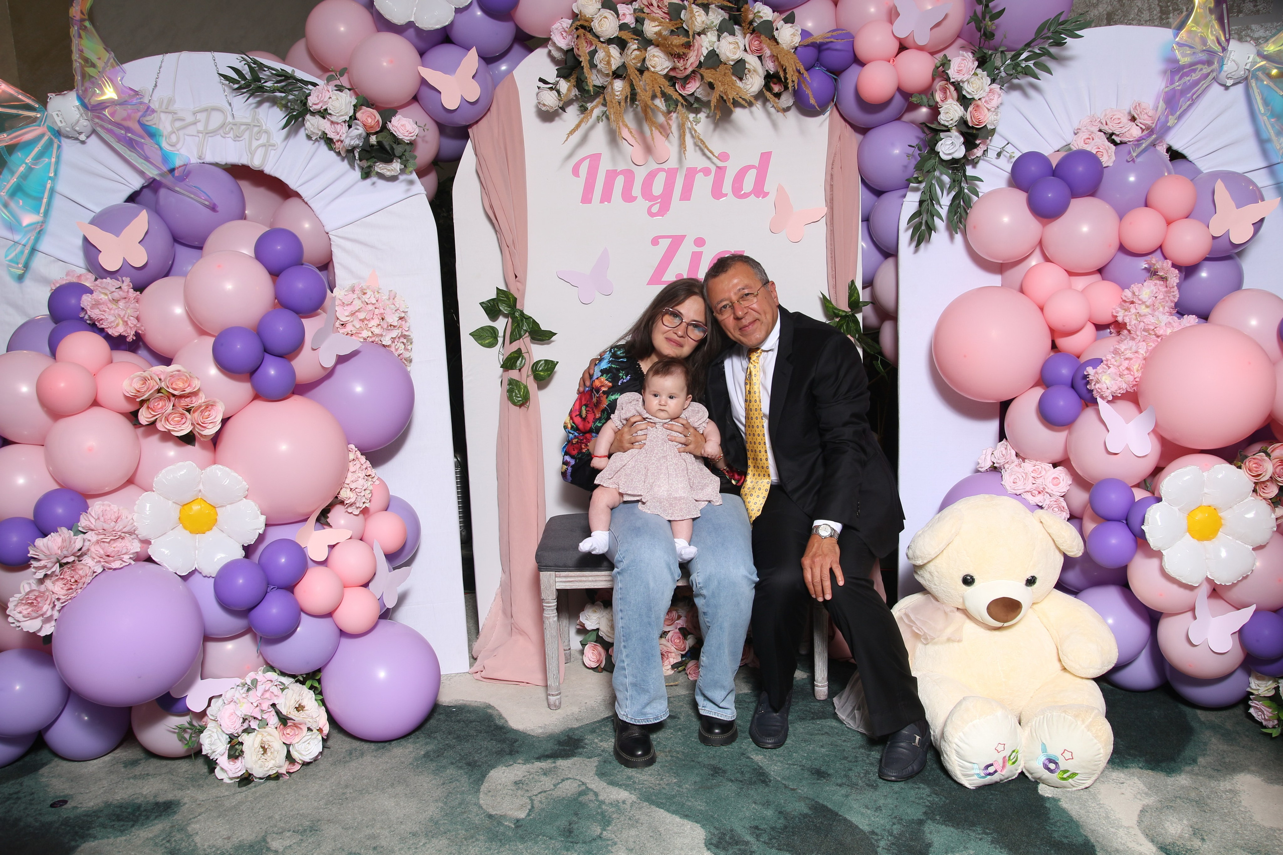 BYZO MEDIA. PETRU BYZO - family and children photographer in ROMANIA