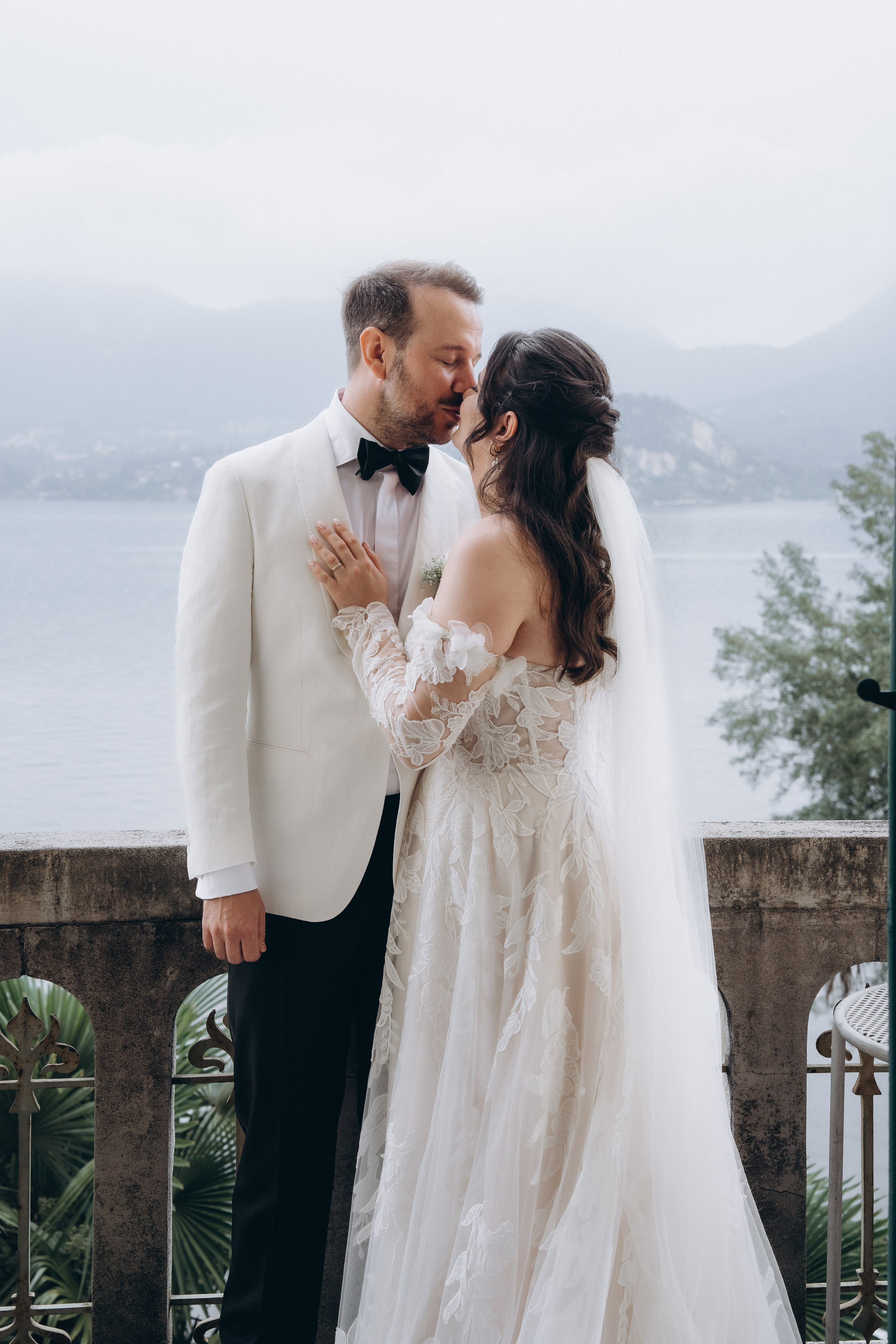 LAURA AND DOMENIK_LAKE MAGGIORE. PHOTOGRAPHER IN ITALY