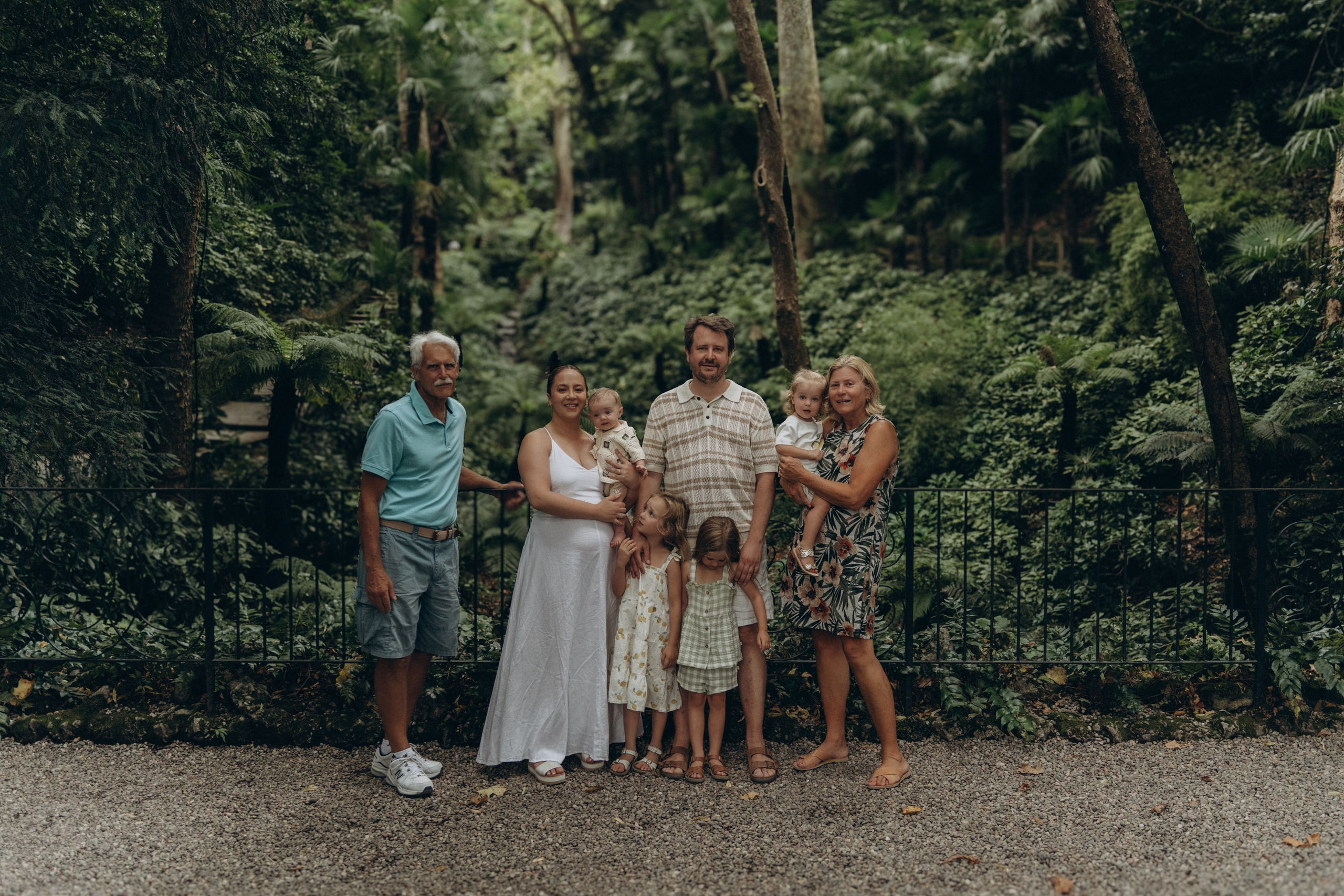 Family moments in Como Lake. PHOTOGRAPHER IN ITALY