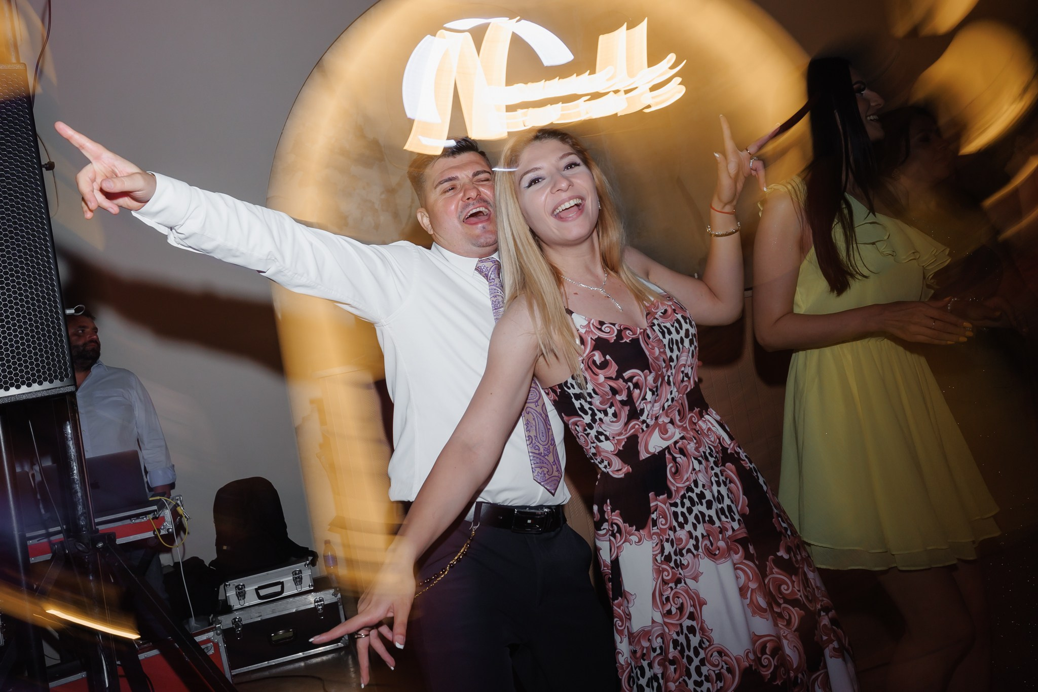 Mihaela si Nicolae - Nunta in locatie in aer liber la Nouvelle Events. Fotograf nunta Bucuresti - Manu Ivanciu | Fotograf botez