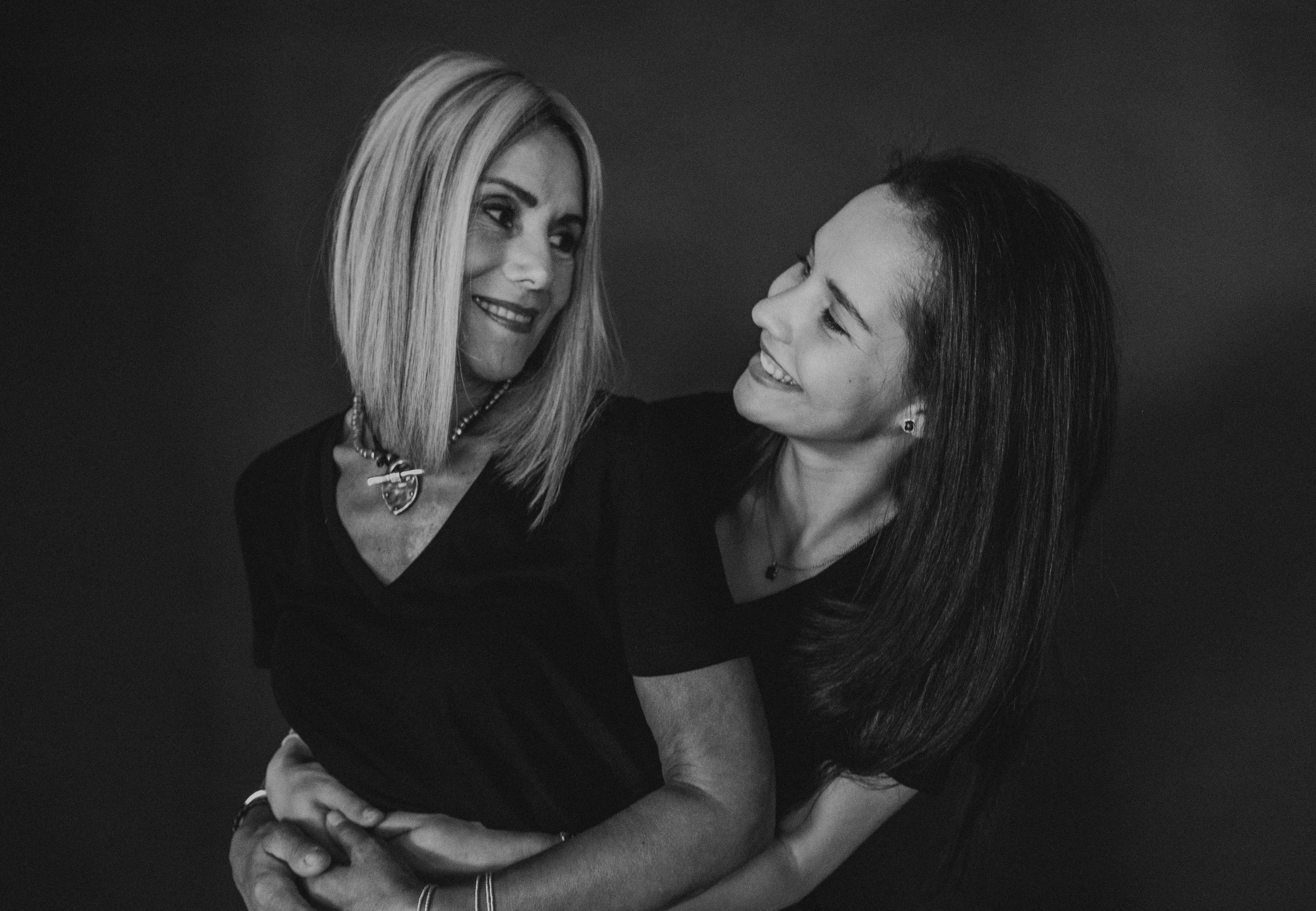 Adri & Maricris. Wedding and family photographer in Mexico City