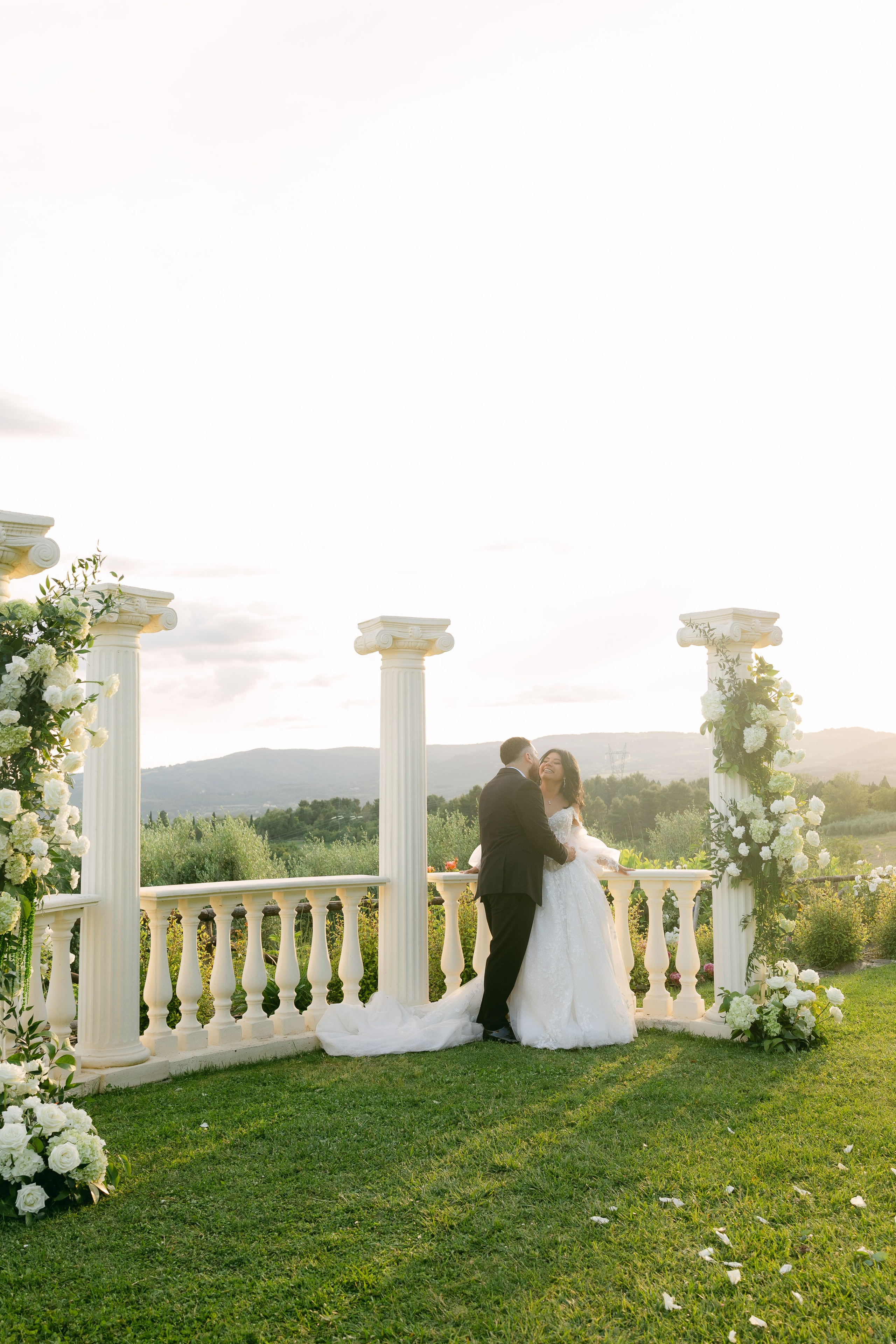 Elisa and John. Sara Luca Wedding Photographer in Italy and Europe