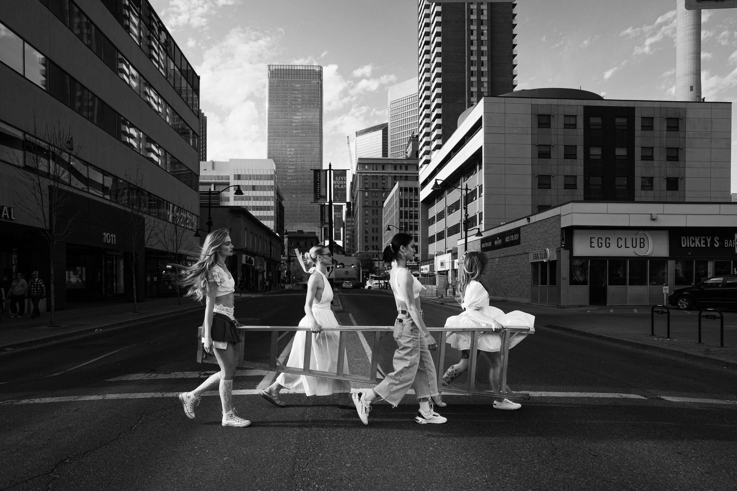 Fashion and Commercial. Production Services NV Visual