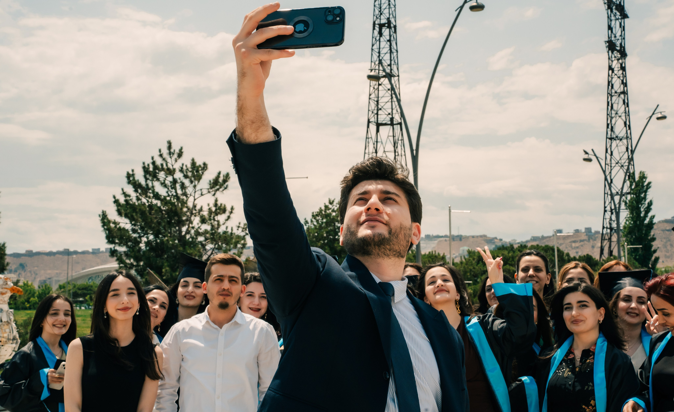 HR Option. Fotoqraf Vəli Məmmədov