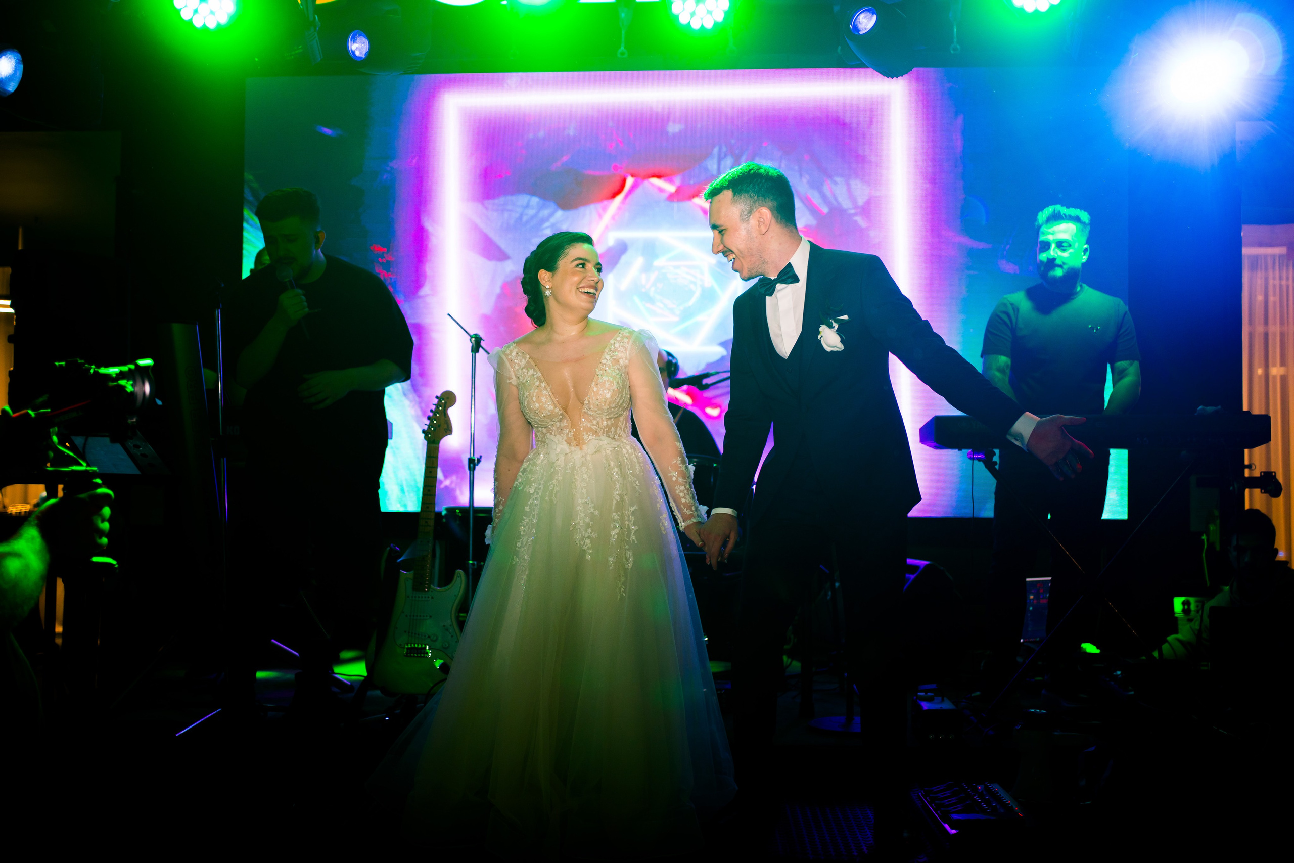 PARTY. Gabriel Florea — Fotograf nuntă București