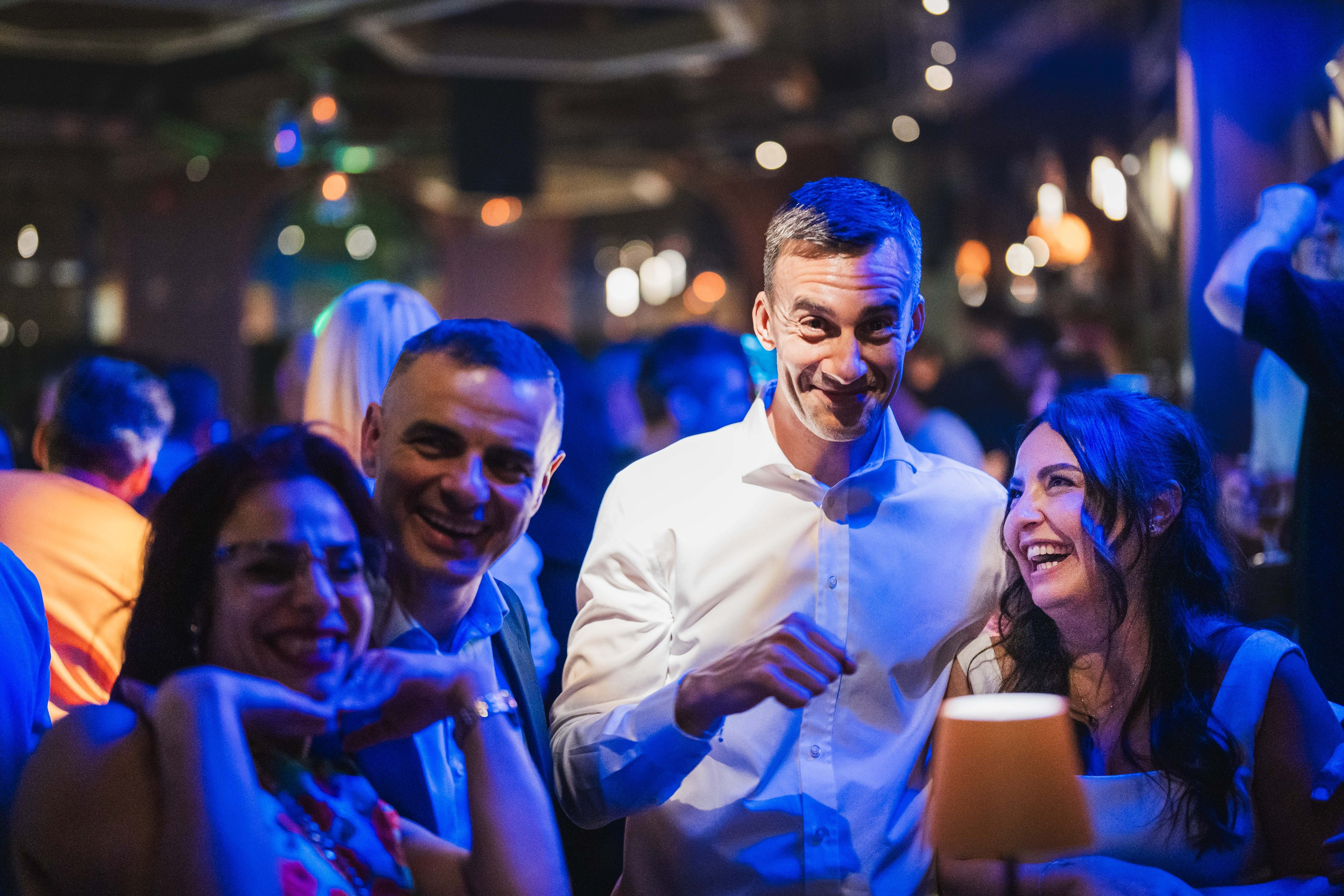 PARTY. Gabriel Florea — Fotograf nuntă București