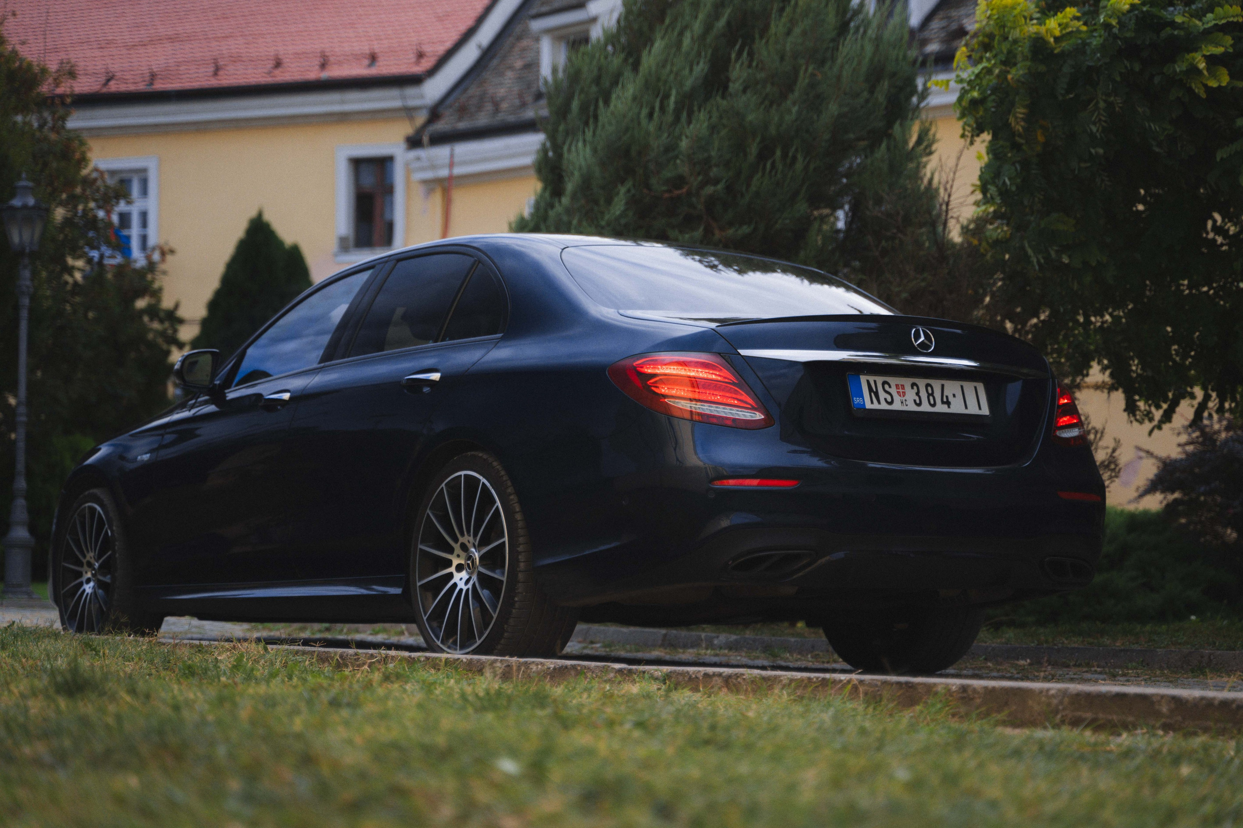 Mercedes E43. Жуков Студио