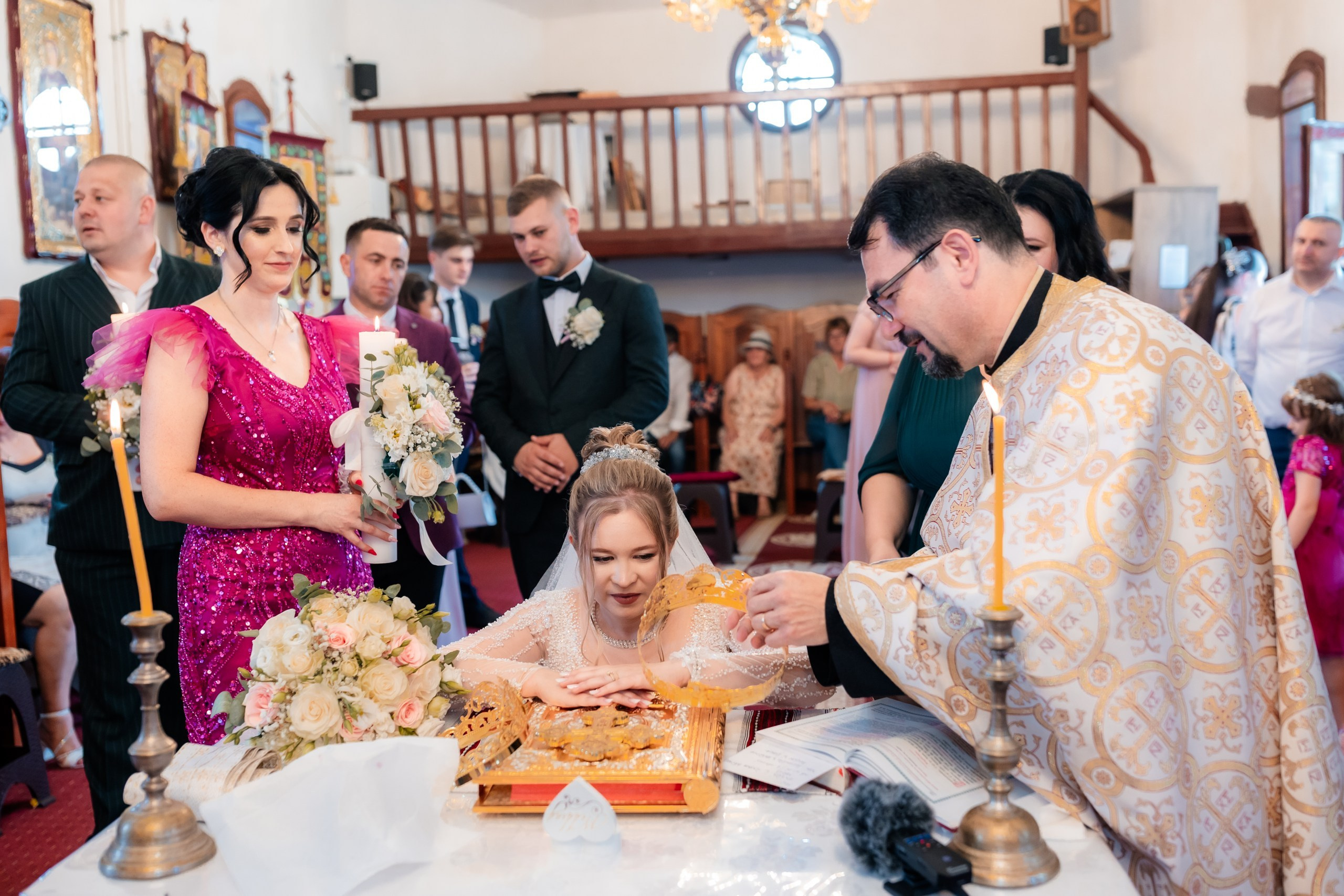 * fotograf stare civilă Siret* fotograf Bucovina* fotograf nuntă Suceava* fotograf Iași Botoșani* stare civilă tradițională* ie românească nuntă* AlinoFotoStudio* fotograf Andrei și Andreea- Alin Chirilă fotograf – stare civilă Siret, Suceava, Andrei și Andreea în ie tradițională, poveste spusă prin fotografiefotograf stare civilă Siret Suceava Alin Chirilă – miri îmbrăcați în costum tradițional bucovineanAlin Chirilă fotograf nuntă Siret Suceava – stare civilă autentică în Bucovina, emoții realefotograf Siret Suceava Alin Chirilă – Andrei și Andreea la starea civilă în ie tradiționalăstare civilă Siret fotograf Alin Chirilă – cadre naturale cu miri în costum popular din Bucovinafotograf nuntă Siret Suceava Alin Chirilă – povestitor prin fotografie, moment emoționant la starea civilăAlin Chirilă fotograf stare civilă Siret – iubire autentică surprinsă în stil documentarfotograf Bucovina Siret Alin Chirilă – stare civilă în ie tradițională, cadre pline de emoțieAlin Chirilă fotograf Suceava – Andrei și Andreea spun DA la starea civilă în Siretfotograf stare civilă Suceava Siret Alin Chirilă – poveste de iubire în stil tradițional românesc - Alin Chirilă fotograf profesionist, AlinoFotoStudio, fotograf evenimente Siret, Suceava County, Iași, Bacău County, Botoșani, Neamț County, fotograf nunți, botezuri, cununii civile, portrete și momente autentice surprinse elegant.- Alin Chirilă surprinde momente elegante de nuntă și evenimente speciale prin AlinoFotoStudio, fotograf disponibil în Siret, Suceava County, Iași, Bacău County, Botoșani și Neamț County, specializat în nunți, botezuri și cununii civile. - Alin Chirilă fotograf profesionist, AlinoFotoStudio, fotograf nuntă și evenimente în Siret, Suceava, Iași, Bacău, Botoșani și Piatra Neamț, fotograf nunți, botezuri, cununie civilă, ședințe foto, trash the dress, logodnă, familie, portrete și fotografii autentice. - AlinoFotoStudio by Alin Chirilă, fotograf evenimente premium în Suceava County, Iași County, Bacău County, Botoșani County și Neamț County, fotograf de familie, fotograf ceremonii religioase, petreceri și momente emoționante. - Alin Chirilă fotograf, povestitor prin fotografie, servicii foto profesionale pentru mireasă, mire, pregătiri nuntă, biserică, restaurant, valsul mirilor, tradiții românești și amintiri de neuitat în Moldova.* fotograf stare civilă Siret* fotograf Bucovina* fotograf nuntă Suceava* fotograf Iași Botoșani* stare civilă tradițională* ie românească nuntă* AlinoFotoStudio* fotograf Andrei și Andreea- Alin Chirilă fotograf – stare civilă Siret, Suceava, Andrei și Andreea în ie tradițională, poveste spusă prin fotografiefotograf stare civilă Siret Suceava Alin Chirilă – miri îmbrăcați în costum tradițional bucovineanAlin Chirilă fotograf nuntă Siret Suceava – stare civilă autentică în Bucovina, emoții realefotograf Siret Suceava Alin Chirilă – Andrei și Andreea la starea civilă în ie tradiționalăstare civilă Siret fotograf Alin Chirilă – cadre naturale cu miri în costum popular din Bucovinafotograf nuntă Siret Suceava Alin Chirilă – povestitor prin fotografie, moment emoționant la starea civilăAlin Chirilă fotograf stare civilă Siret – iubire autentică surprinsă în stil documentarfotograf Bucovina Siret Alin Chirilă – stare civilă în ie tradițională, cadre pline de emoțieAlin Chirilă fotograf Suceava – Andrei și Andreea spun DA la starea civilă în Siretfotograf stare civilă Suceava Siret Alin Chirilă – poveste de iubire în stil tradițional românesc - Alin Chirilă fotograf profesionist, AlinoFotoStudio, fotograf evenimente Siret, Suceava County, Iași, Bacău County, Botoșani, Neamț County, fotograf nunți, botezuri, cununii civile, portrete și momente autentice surprinse elegant.- Alin Chirilă surprinde momente elegante de nuntă și evenimente speciale prin AlinoFotoStudio, fotograf disponibil în Siret, Suceava County, Iași, Bacău County, Botoșani și Neamț County, specializat în nunți, botezuri și cununii civile. - Alin Chirilă fotograf profesionist, AlinoFotoStudio, fotograf nuntă și evenimente în Siret, Suceava, Iași, Bacău, Botoșani și Piatra Neamț, fotograf nunți, botezuri, cununie civilă, ședințe foto, trash the dress, logodnă, familie, portrete și fotografii autentice. - AlinoFotoStudio by Alin Chirilă, fotograf evenimente premium în Suceava County, Iași County, Bacău County, Botoșani County și Neamț County, fotograf de familie, fotograf ceremonii religioase, petreceri și momente emoționante. - Alin Chirilă fotograf, povestitor prin fotografie, servicii foto profesionale pentru mireasă, mire, pregătiri nuntă, biserică, restaurant, valsul mirilor, tradiții românești și amintiri de neuitat în Moldova.