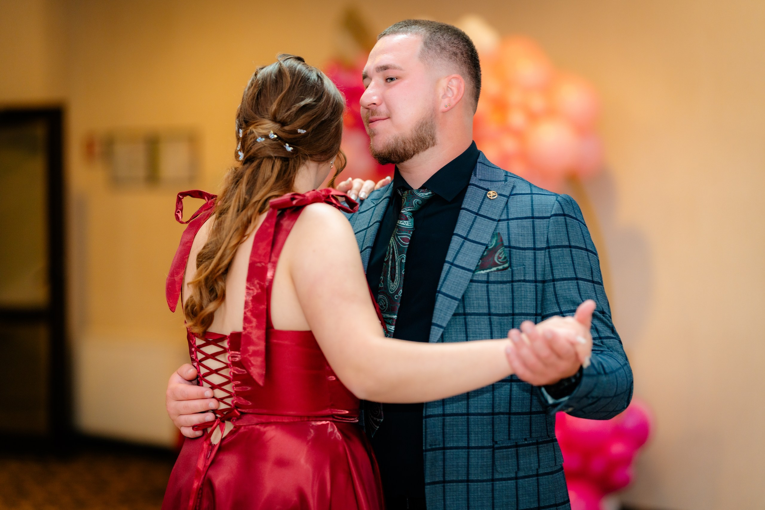 fotograf botez Miruna Parascheva, fotografie botez Botoșani, fotograf Alin Chirilă, amintiri botez, fotografii botez, botez Miruna Parascheva, fotograf copii, fotografie botez în Botoșani-alt="botez Miruna Parascheva, fotografie botez Alin Chirilă, amintiri botez, fotografii emoționante botez Botoșani"-- fotografii-botez-bebelus- amintiri-botez-micuț- moment-sfânt-crestinare- fotografie-emotionanta-botez- detalii-botez-bebelusi- parinti-fericiti-la-botez- fotograf-botez-profesionist- botez-in-biserica-ortodoxa- micuț-botezat-cu-emoție- zâmbete-și-lacrimi-la-botez- bebeluș-la-cristelniță- decor-botez-colorat- botez-cu-dragoste-și-credință- emotie-pura-la-botez- fotograf-botez-botosani- botez-iasi-suceava-fotograf- amintiri-nepretuite-botez