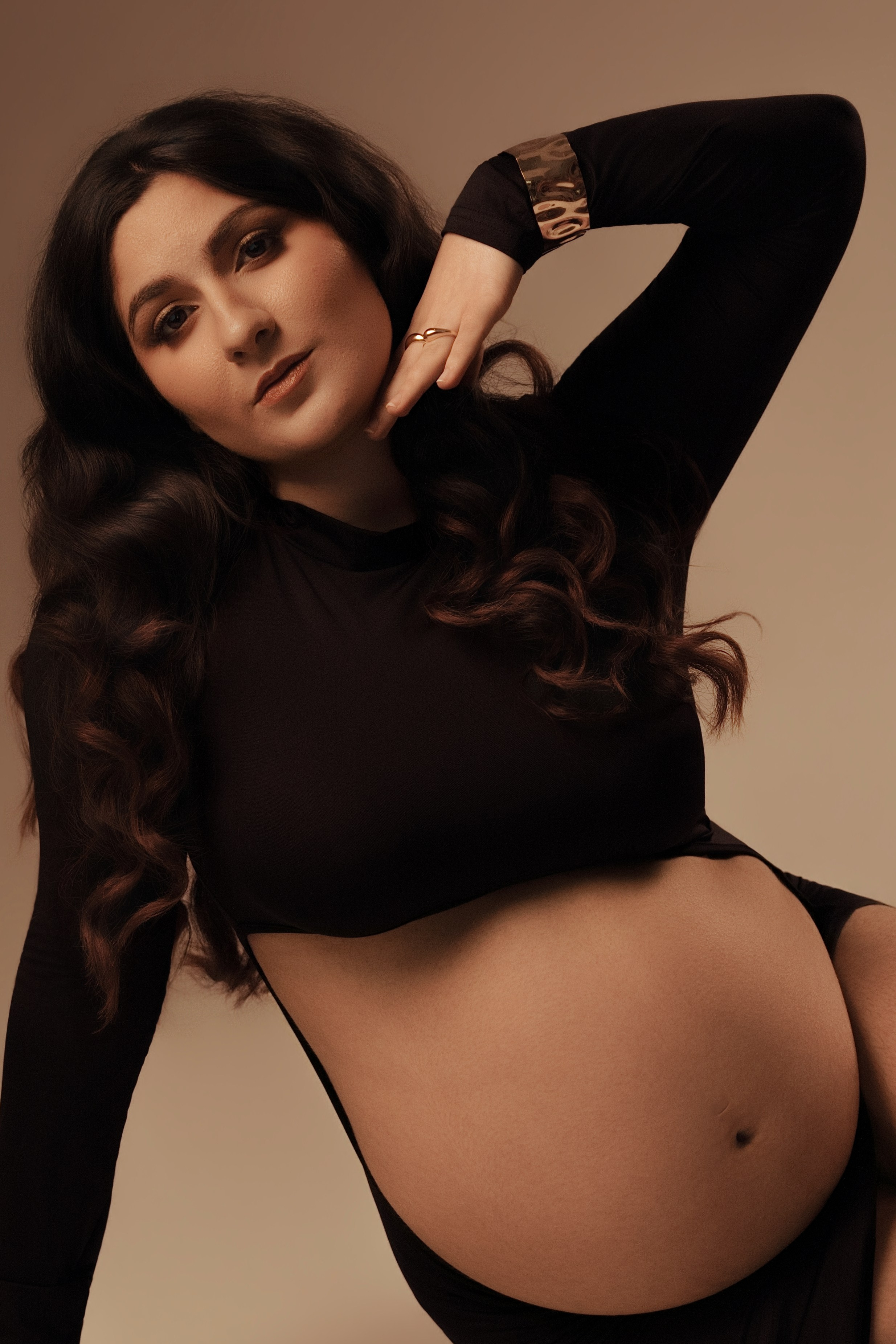 Experience. Editorial Maternity Photographer in Hartford, Connecticut · Deschain Photography