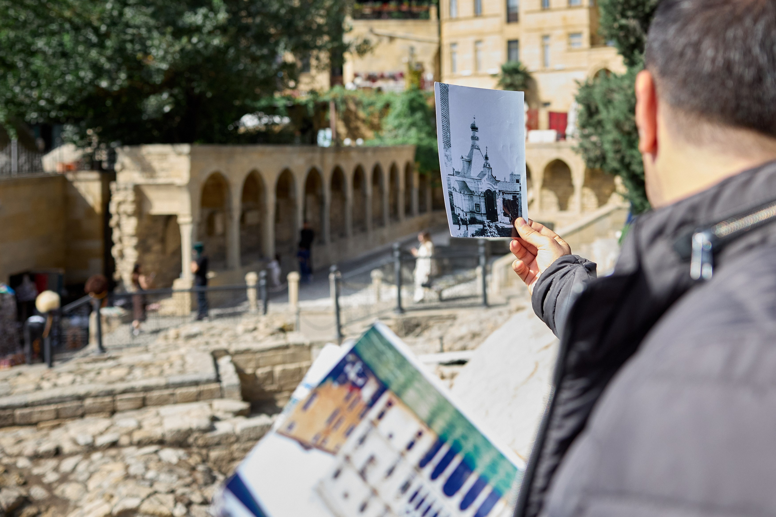 Экскурсия по Баку. День 2. Photographer in Baku Kamran Enceladus
