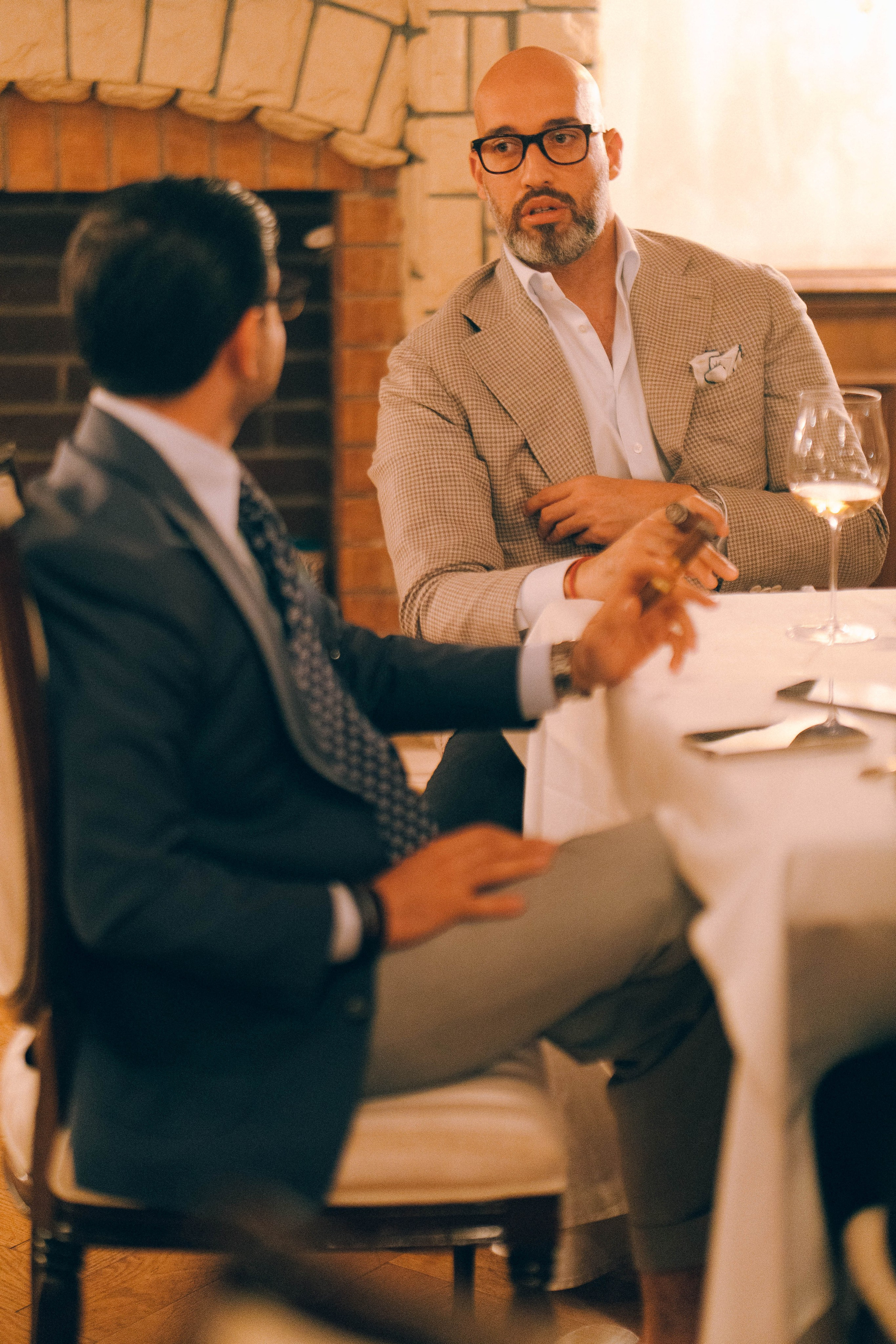 CIGAR CLUB. Wedding&Event photographer Ismail Rzayev in Baku