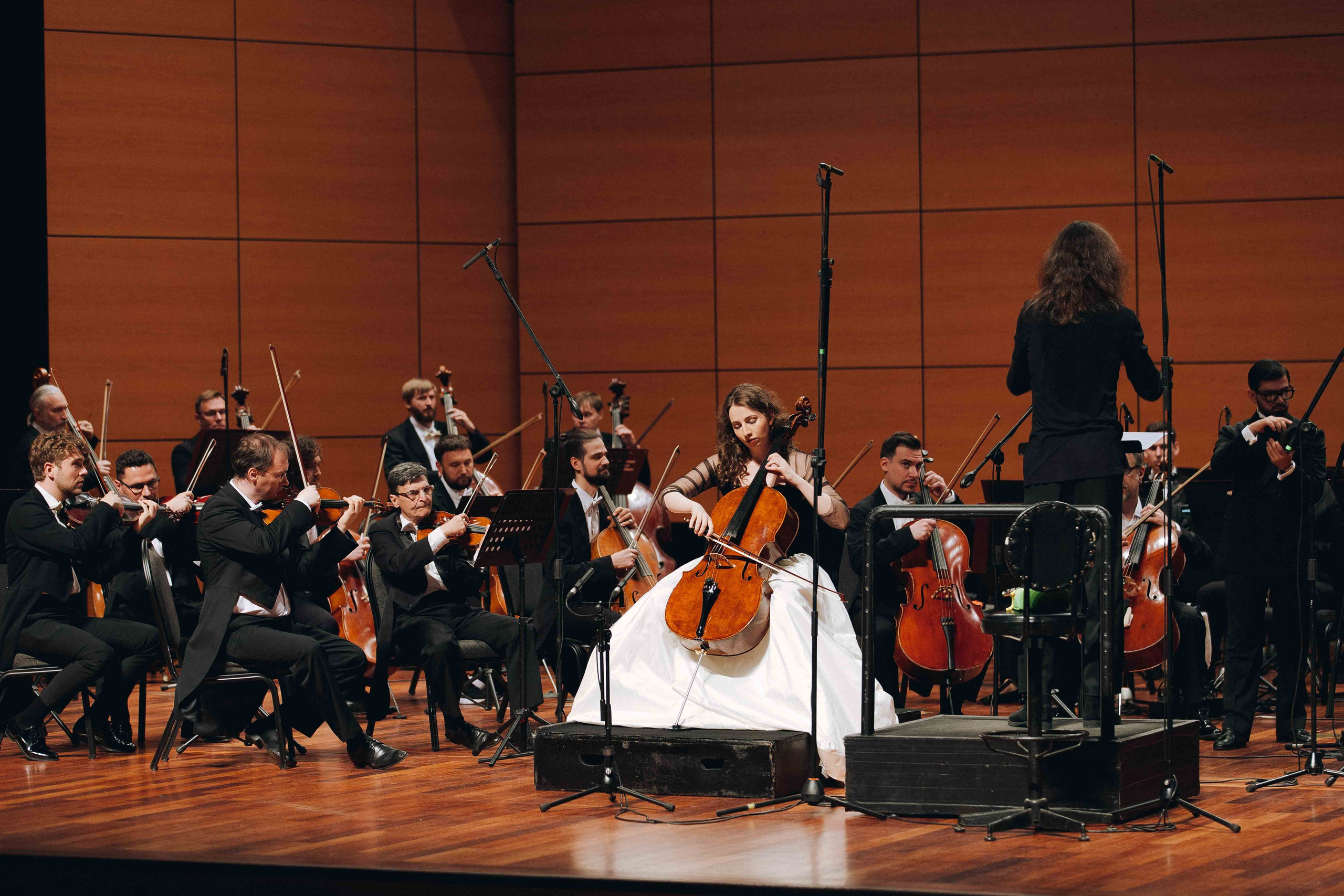 The Tchaikovsky Academic Grand Symphony Orchestra in Istanbul. Wedding&Event photographer Ismail Rzayev in Baku