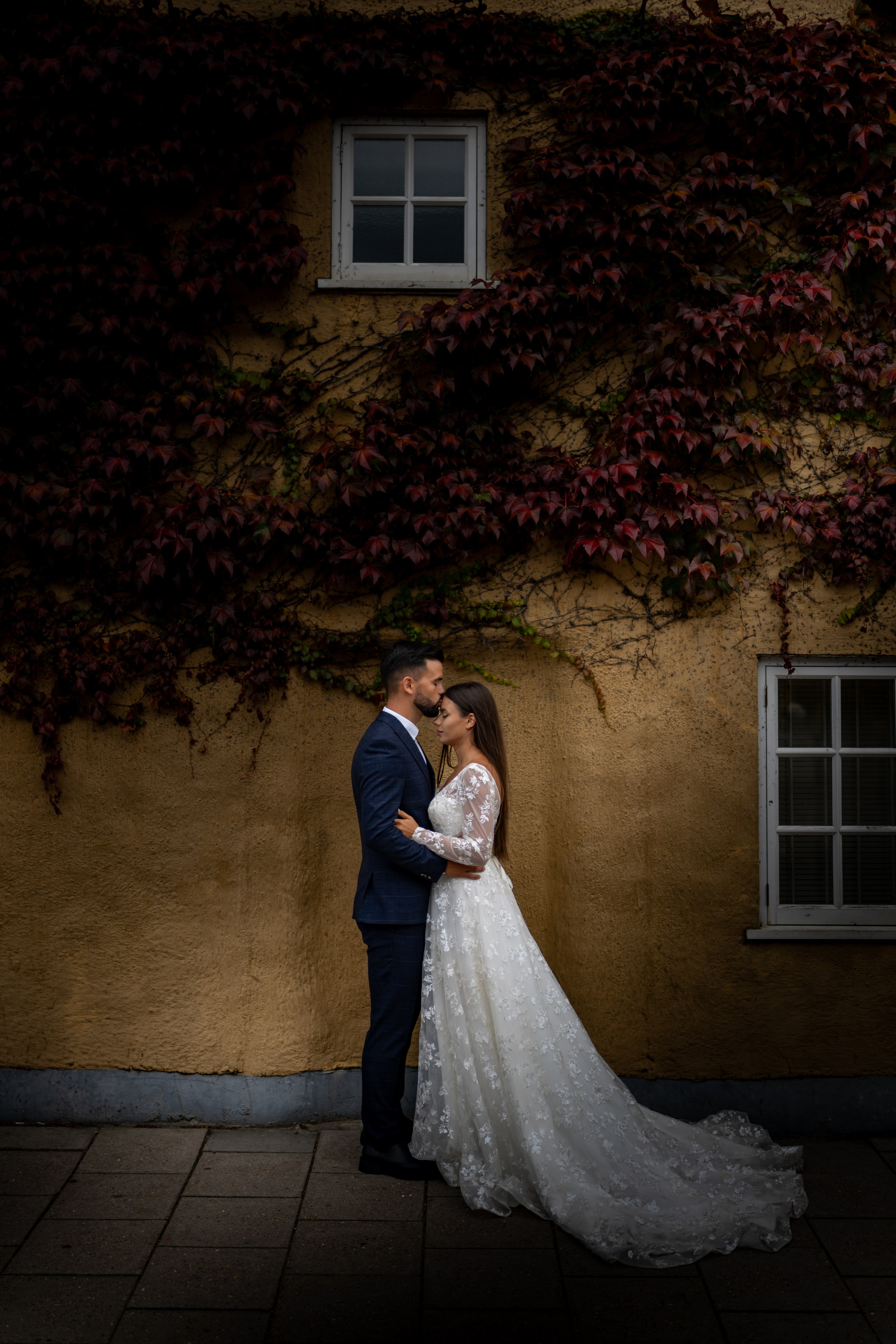ANDREI & ANDREEA -trash the dress. Main