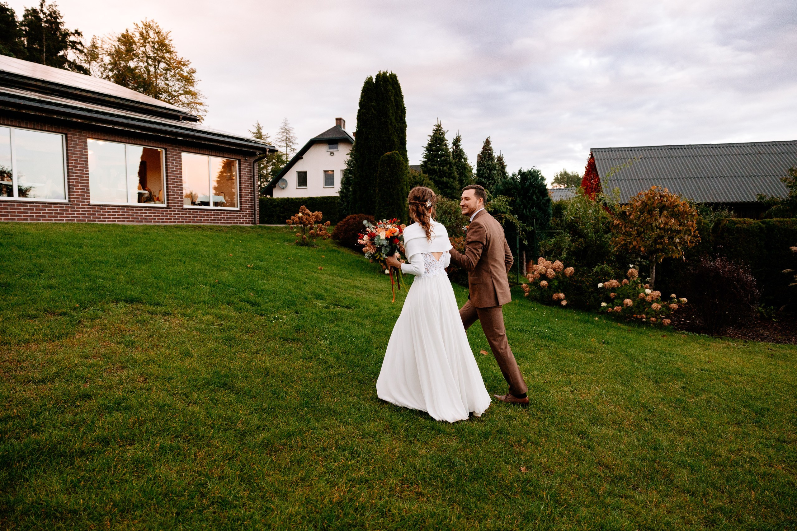 Basia ♡ Bartek. Fotograf Ślubny Warszawa - Sesje Biznesowe Rodzinne Eventy