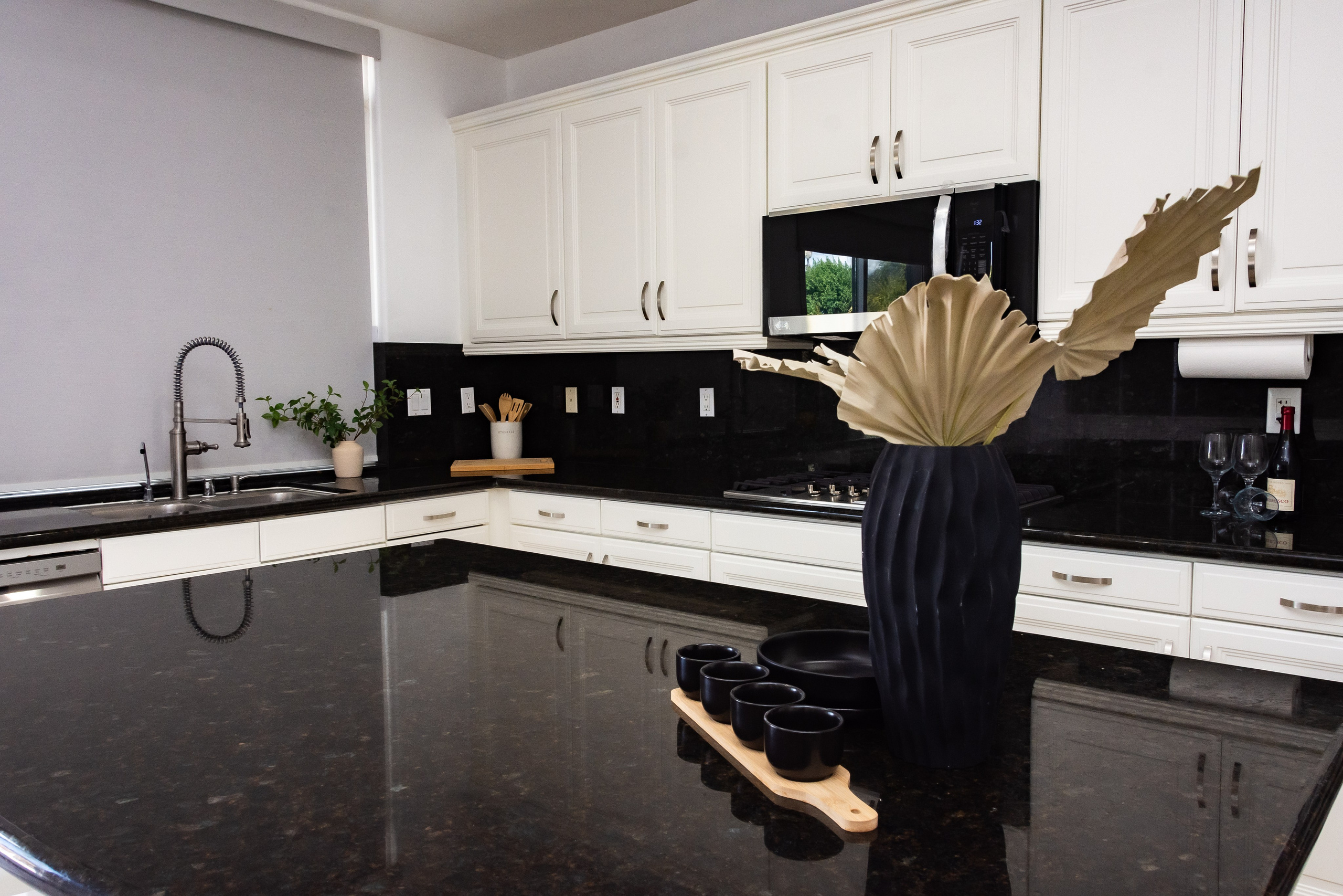 Real Estate photography. Professional portrait photographer in Los Angeles | Axenia Haritonova