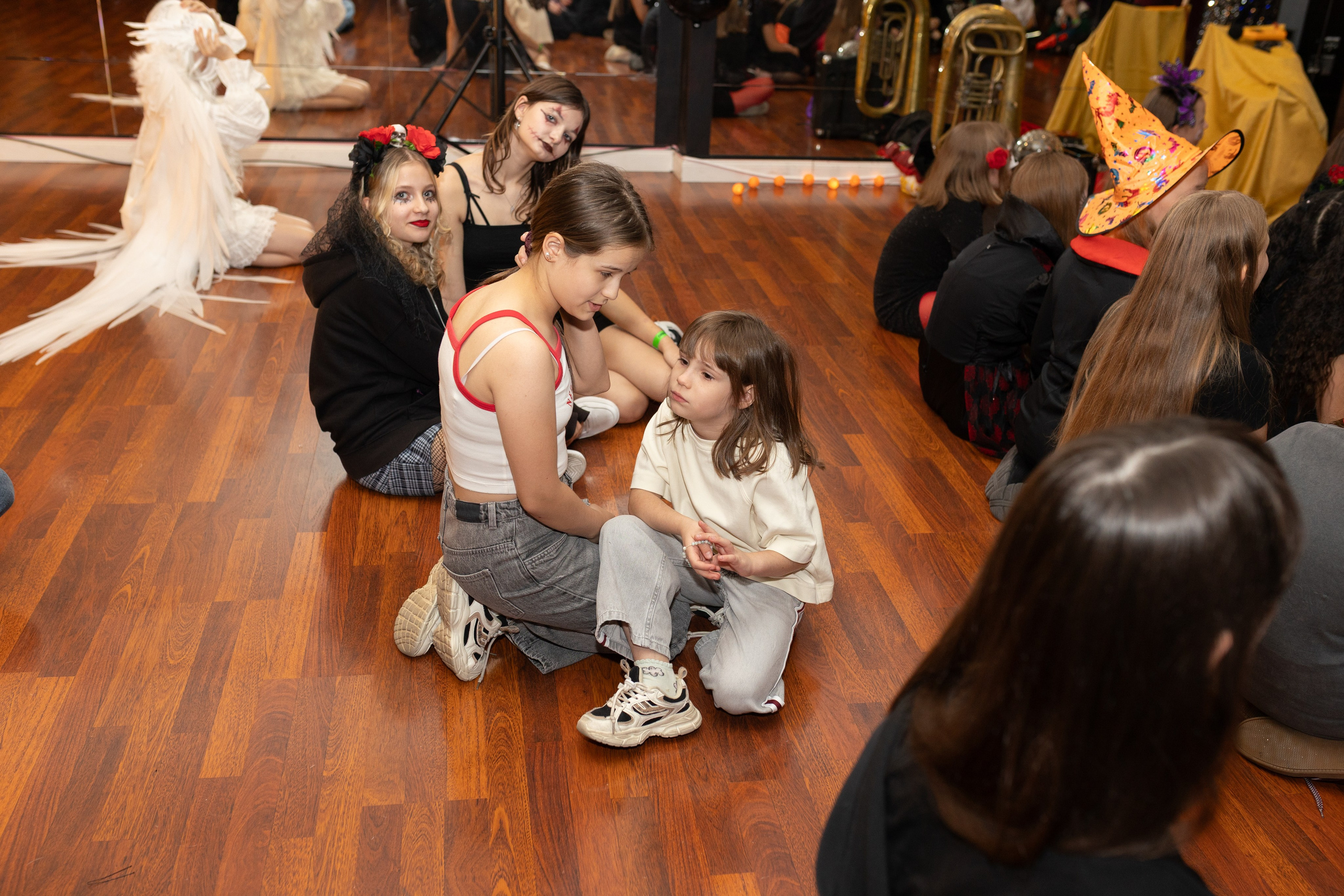 Leo dance studio Helloween 2025. Семейный и детский фотограф в Варшаве Мила Бобровская