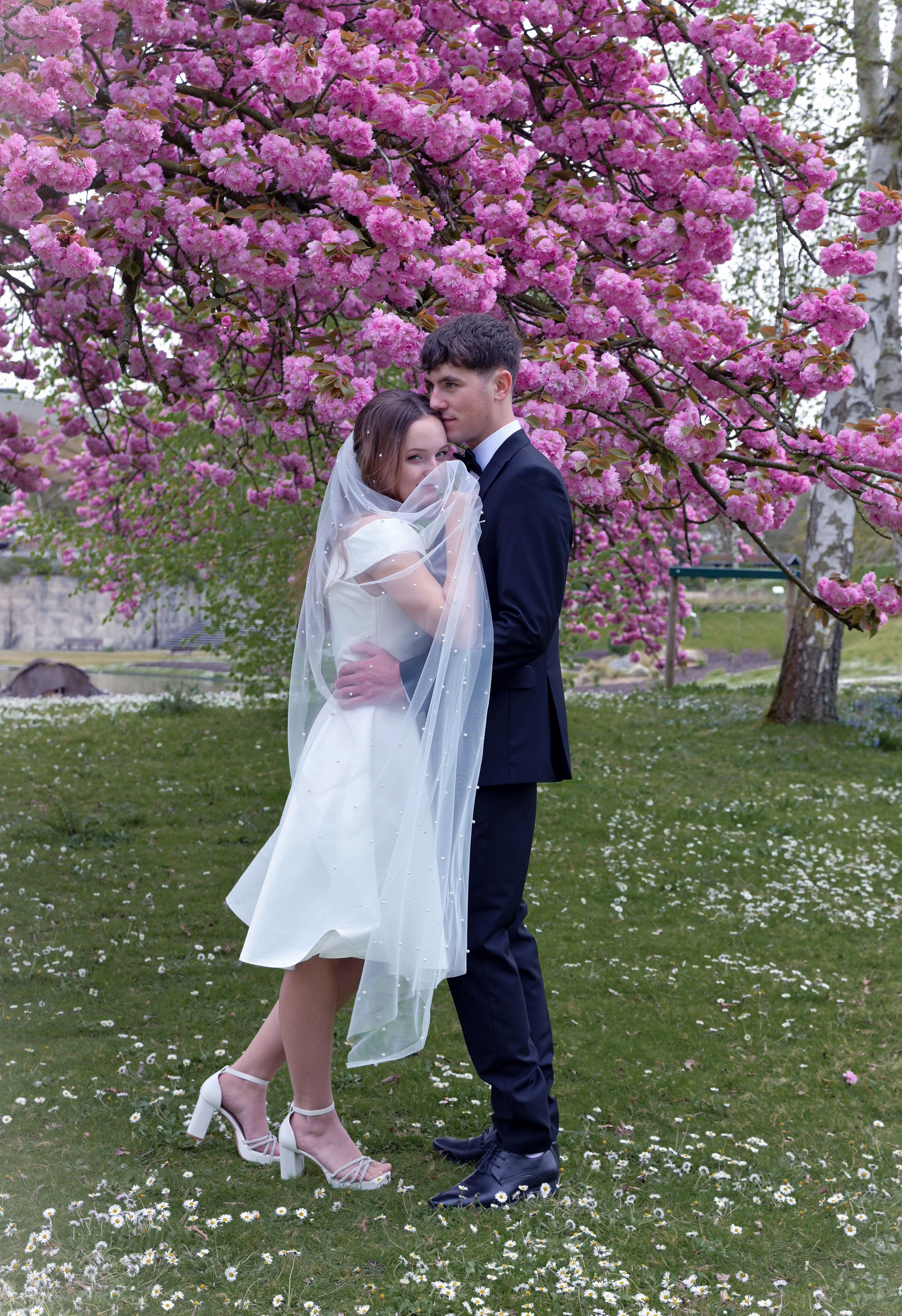 Wedding and proposal photoshoot in Paris. Alina Tagzieva- a photograper in Paris