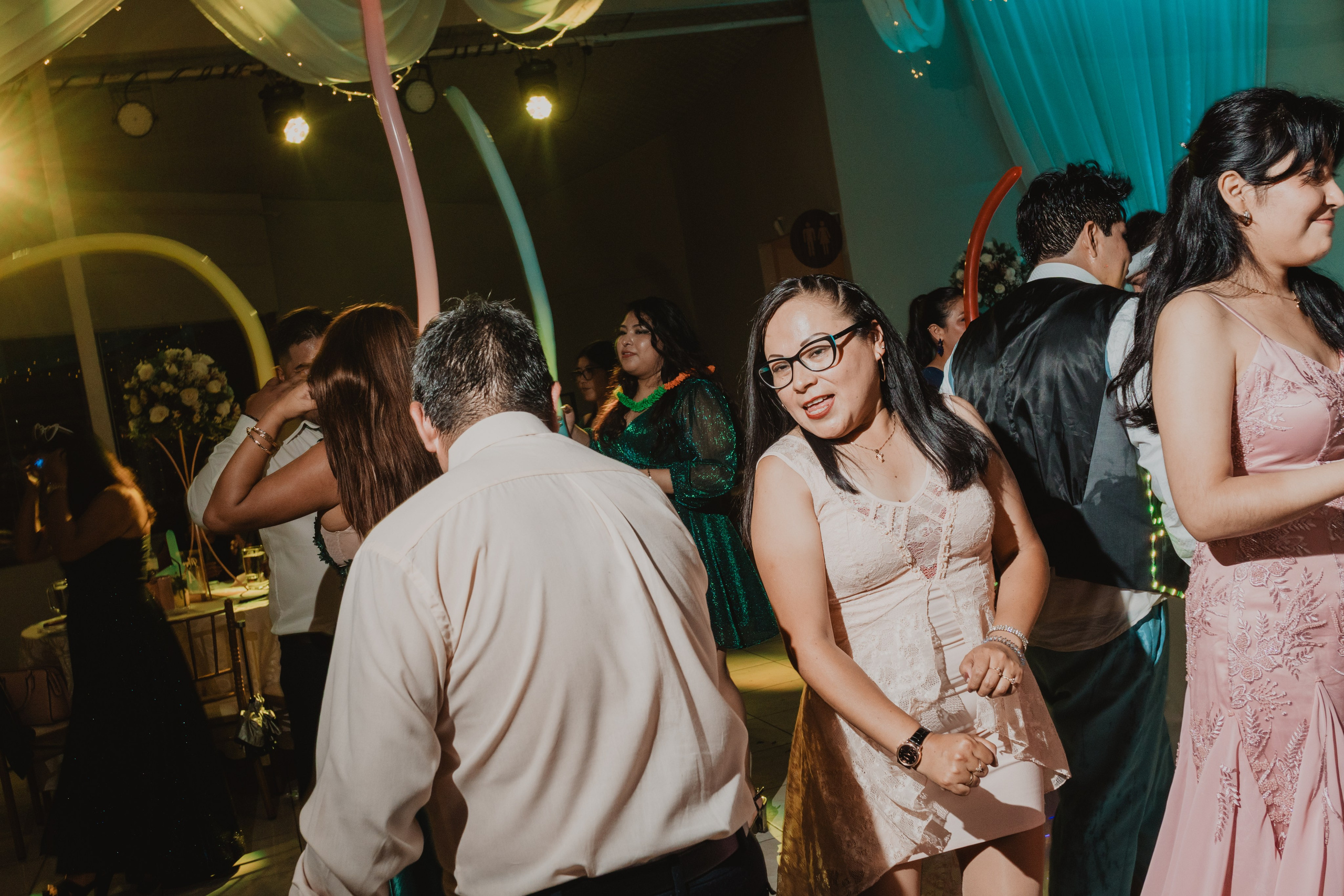 STEISY + EMMANUEL | BODA RELIGIOSA. Studio KVTA | Fotografía y Video de Bodas en Arequipa