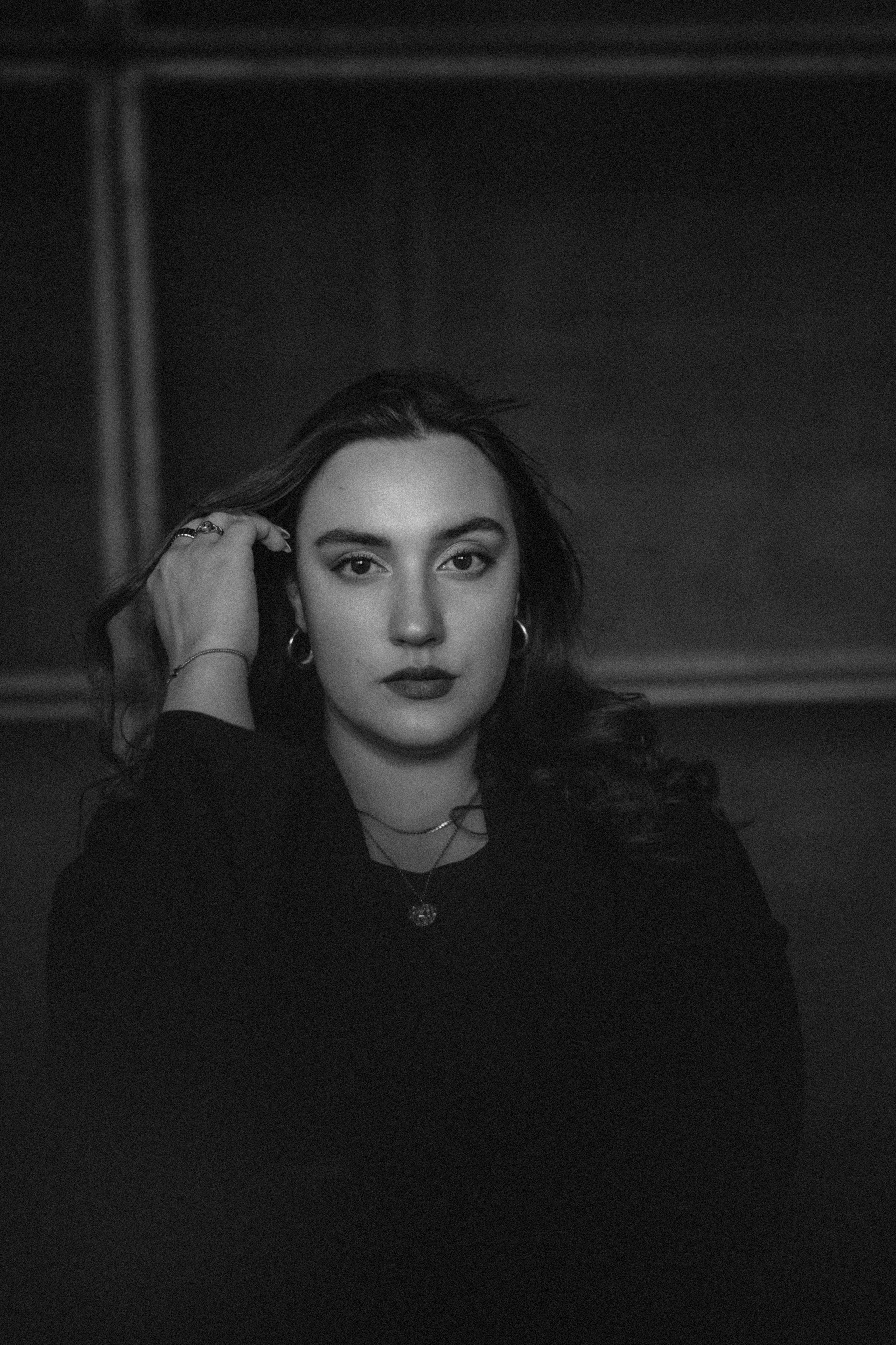 Anna. Anti-posing photoshoot. True self