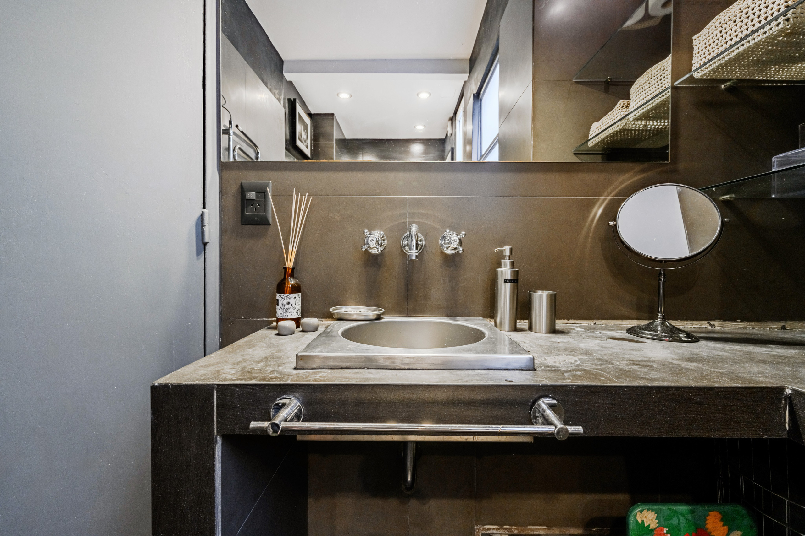 24 07 31. Fashion, portrait, interior photography. Valencia, Spain. Dmitry Ivanov. Retrato, fotos de interiores