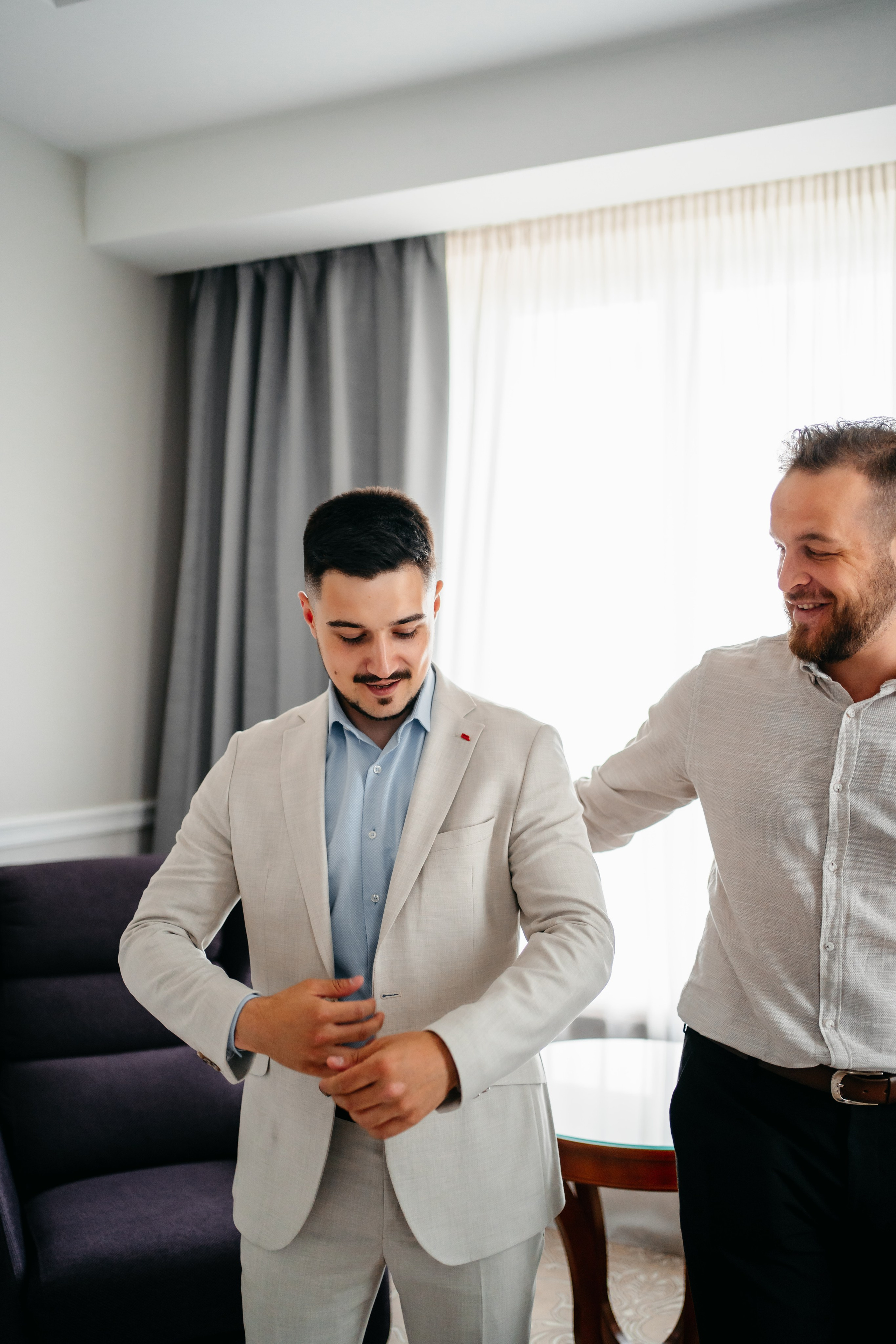 R & R. Fotograf Nunta Iasi - Hearts & Pictures