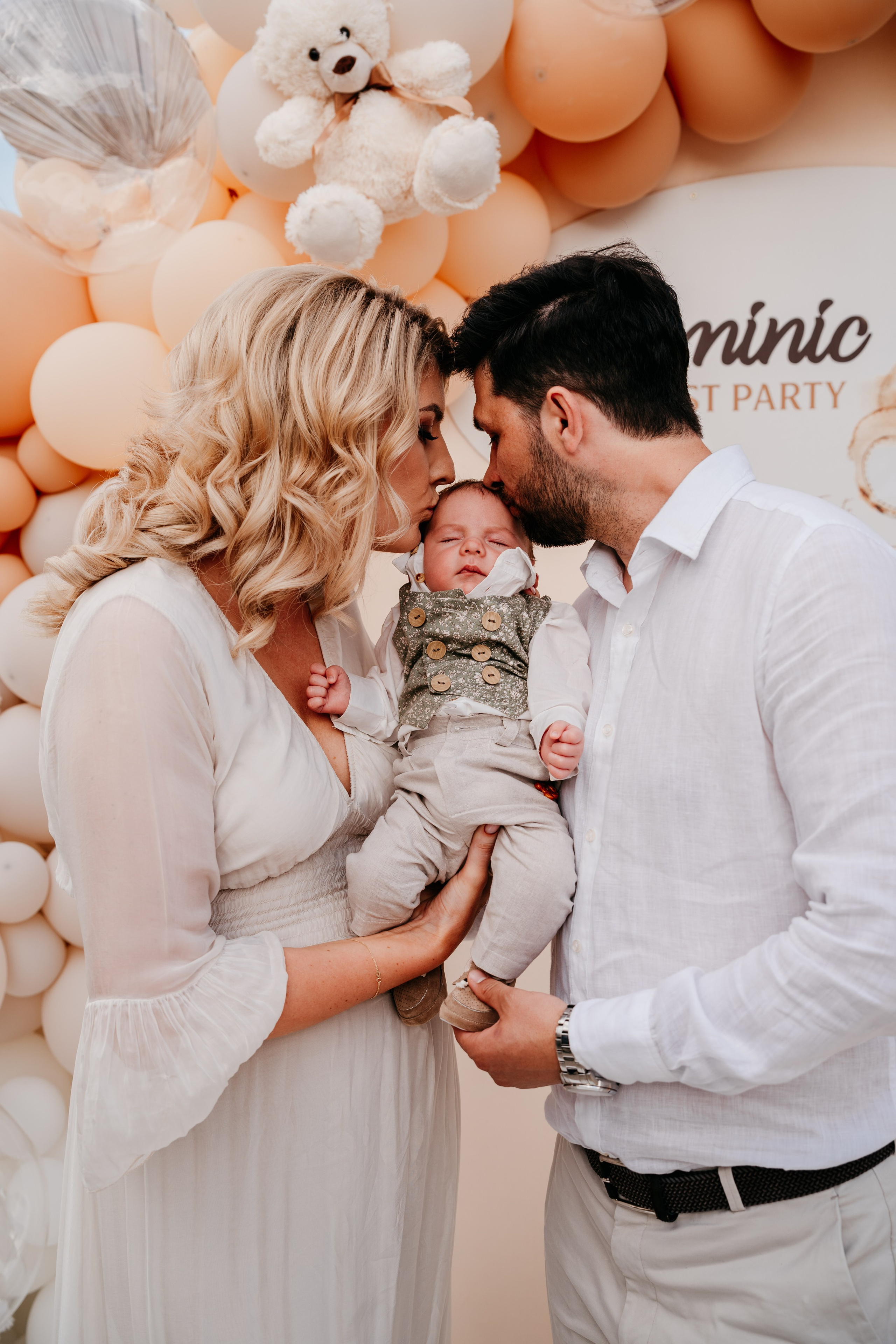 Dominic’s Baptism. Fotograf Nunta Iasi - Hearts & Pictures