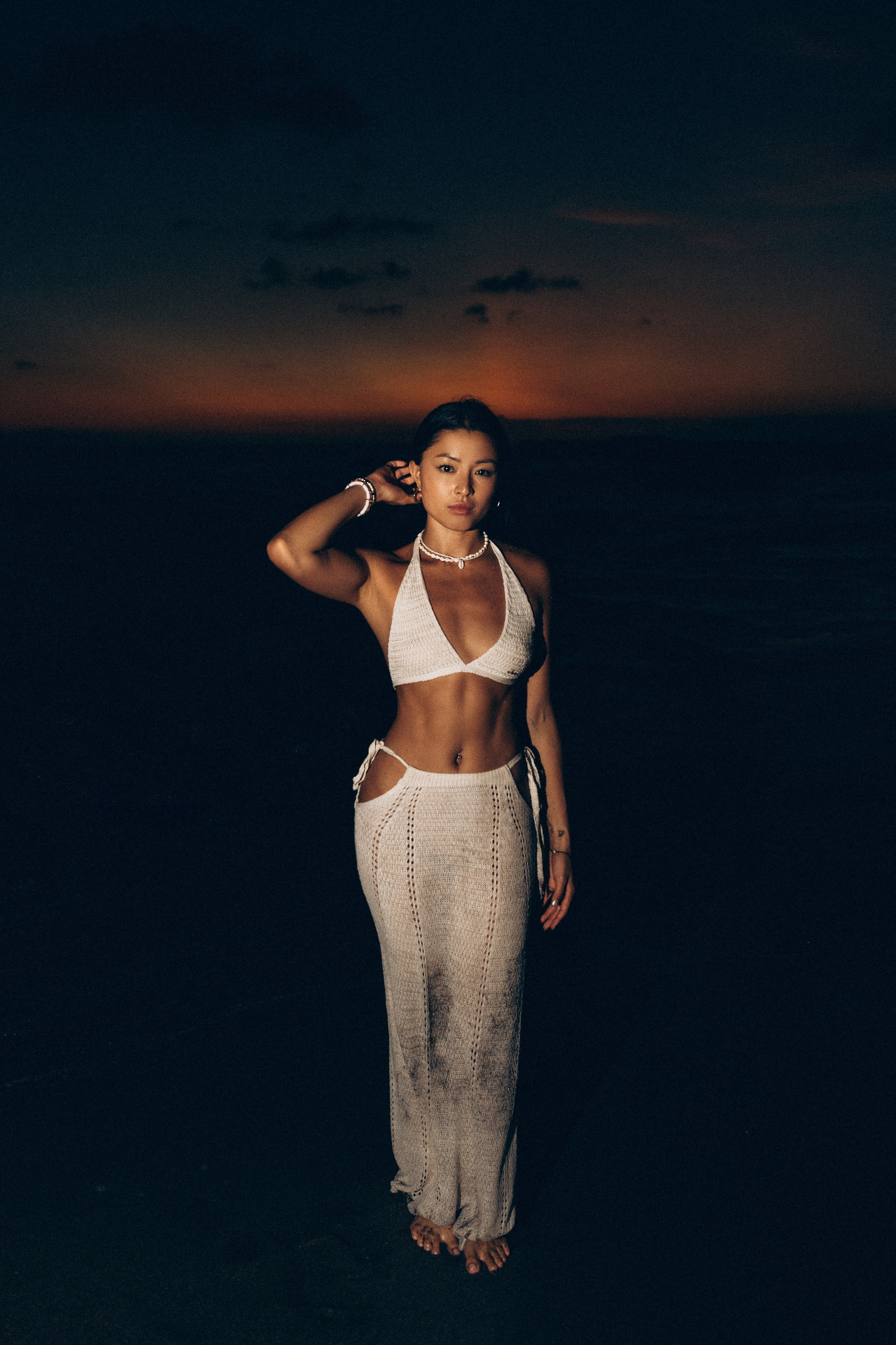 Outdoor. Mike Avelli