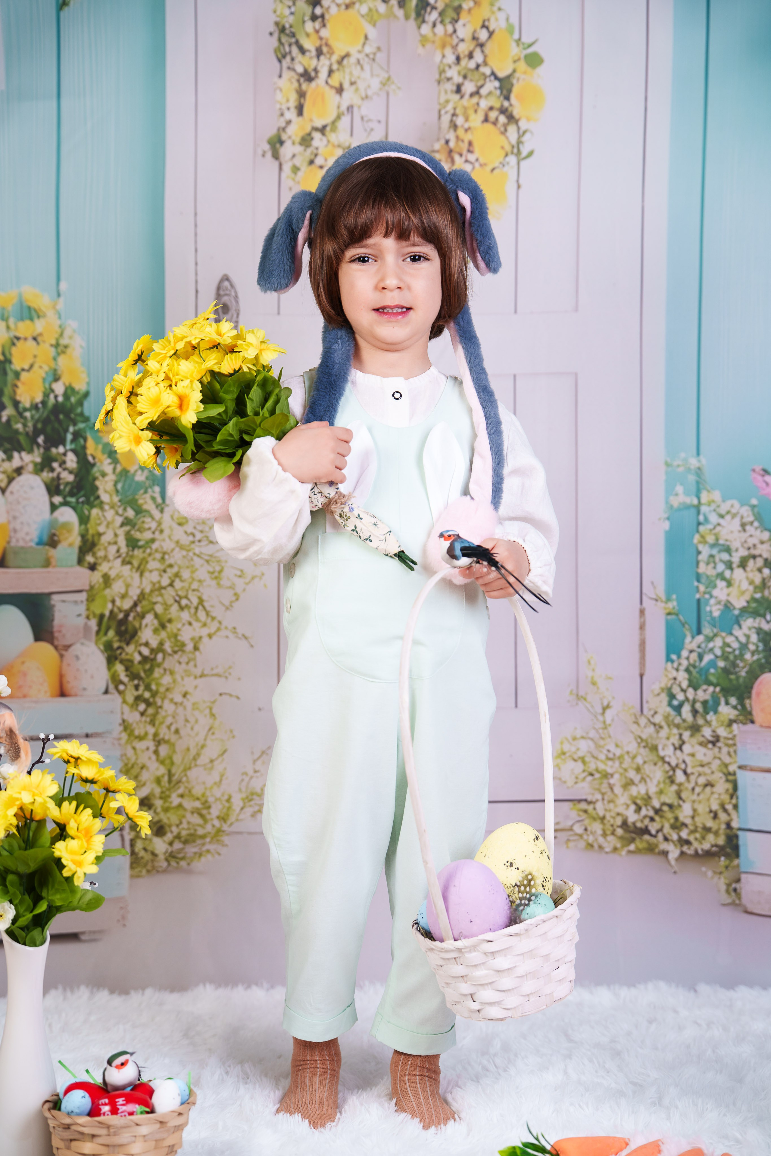 Sedinta foto Paste - Gradinita Miniterra. Liviu Andrei - Fotograf