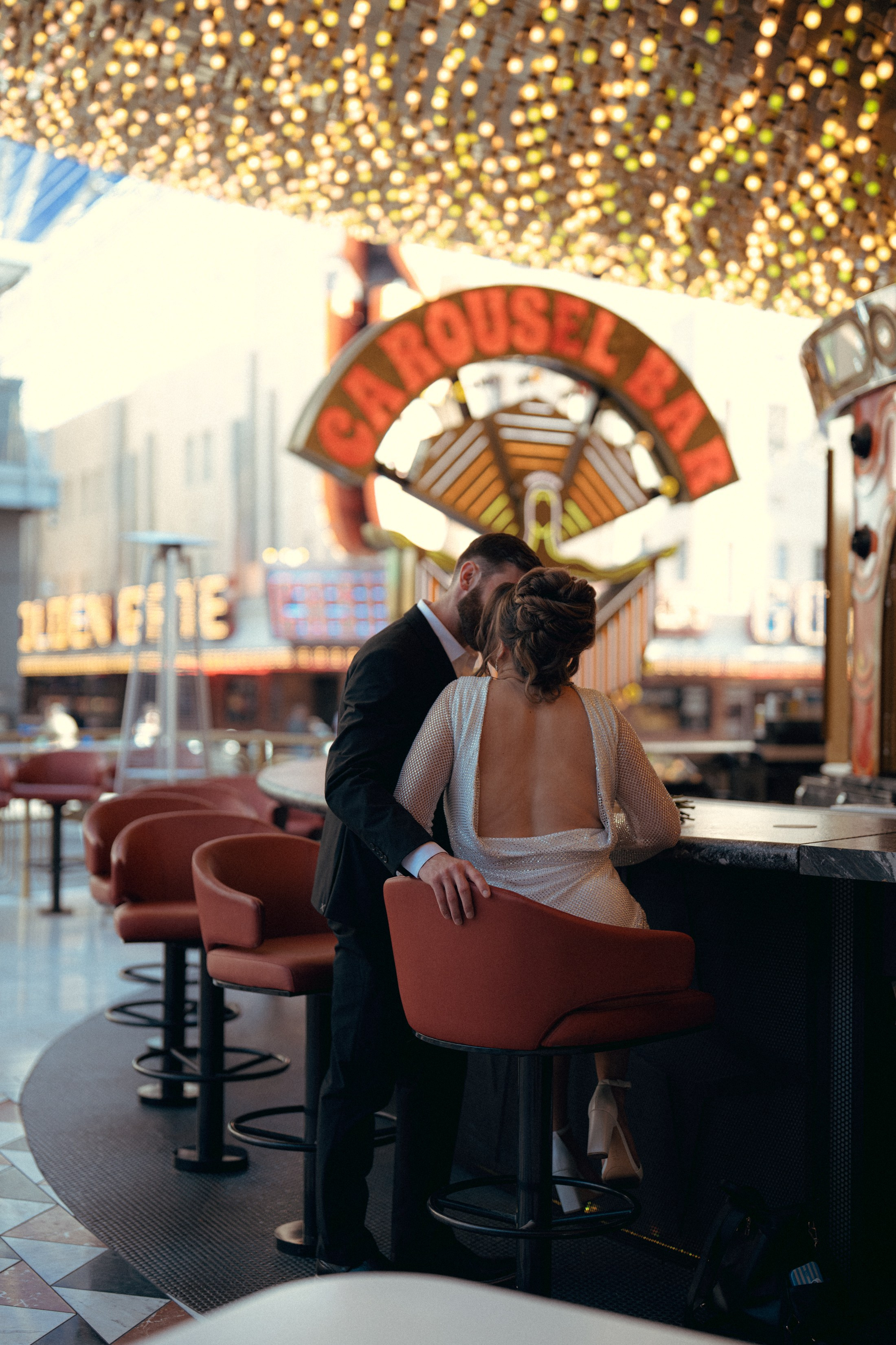 Casey&Michael. Wedding & elopement photographer Viktoriya Kravtsov. Las Vegas