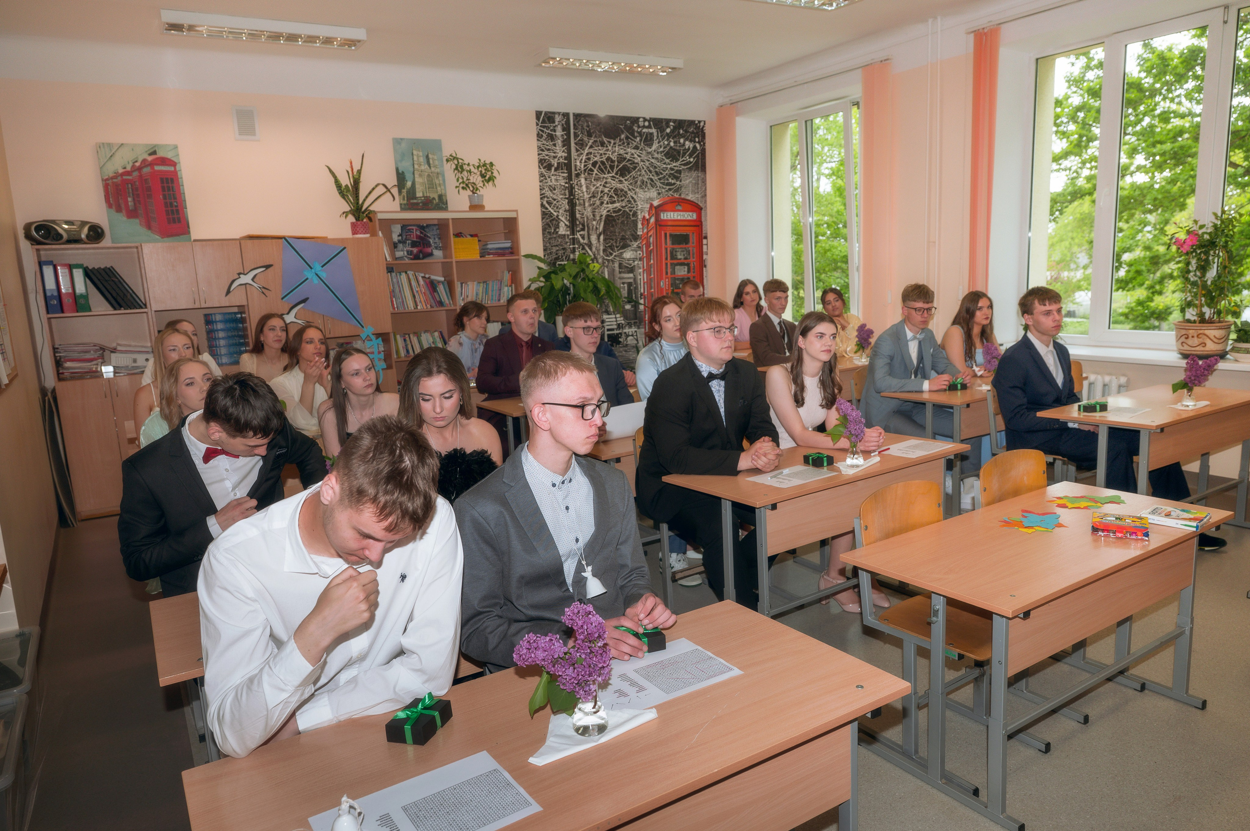Paskutinis skambutis Joniškėlyje. Vestuvių fotografė Santa Jonuškė | Šiaulių apskritis, Panevėžio apskritis ir visa Lietuva