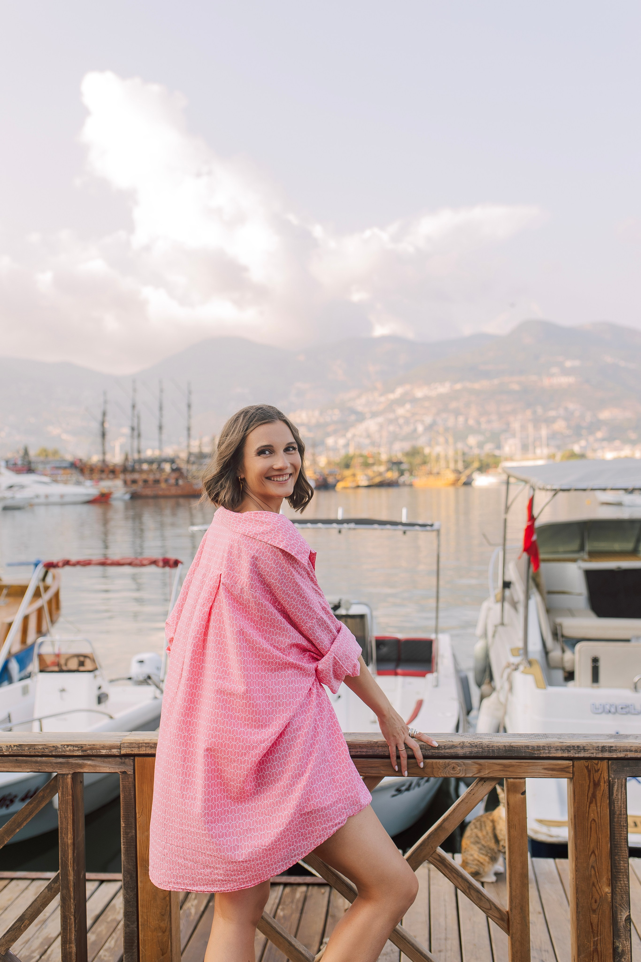 Individual photo session in the streets and port of Alanya. Professional Photographer in Alanya, Side, Belek, Antalya. Turkiye