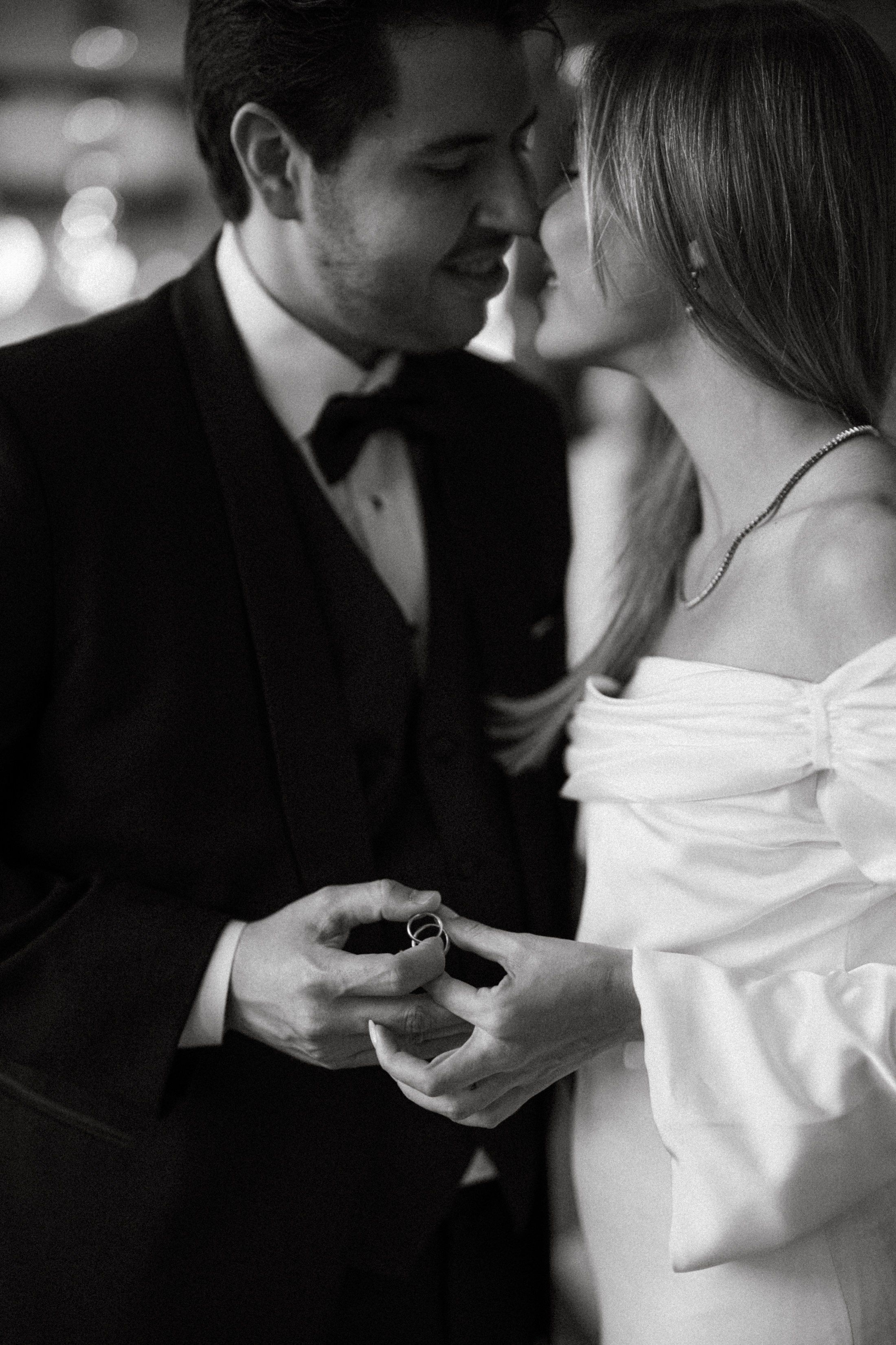 F&M. Wedding & elopement photographer Viktoriya Kravtsov. Las Vegas