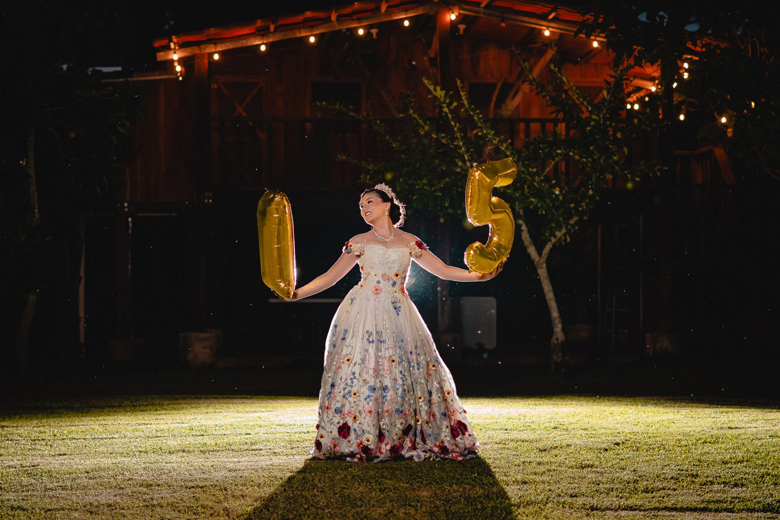XV´S Lupita. Isaac Nic Fotografía | IN Studio Yucatán de Bodas y Eventos