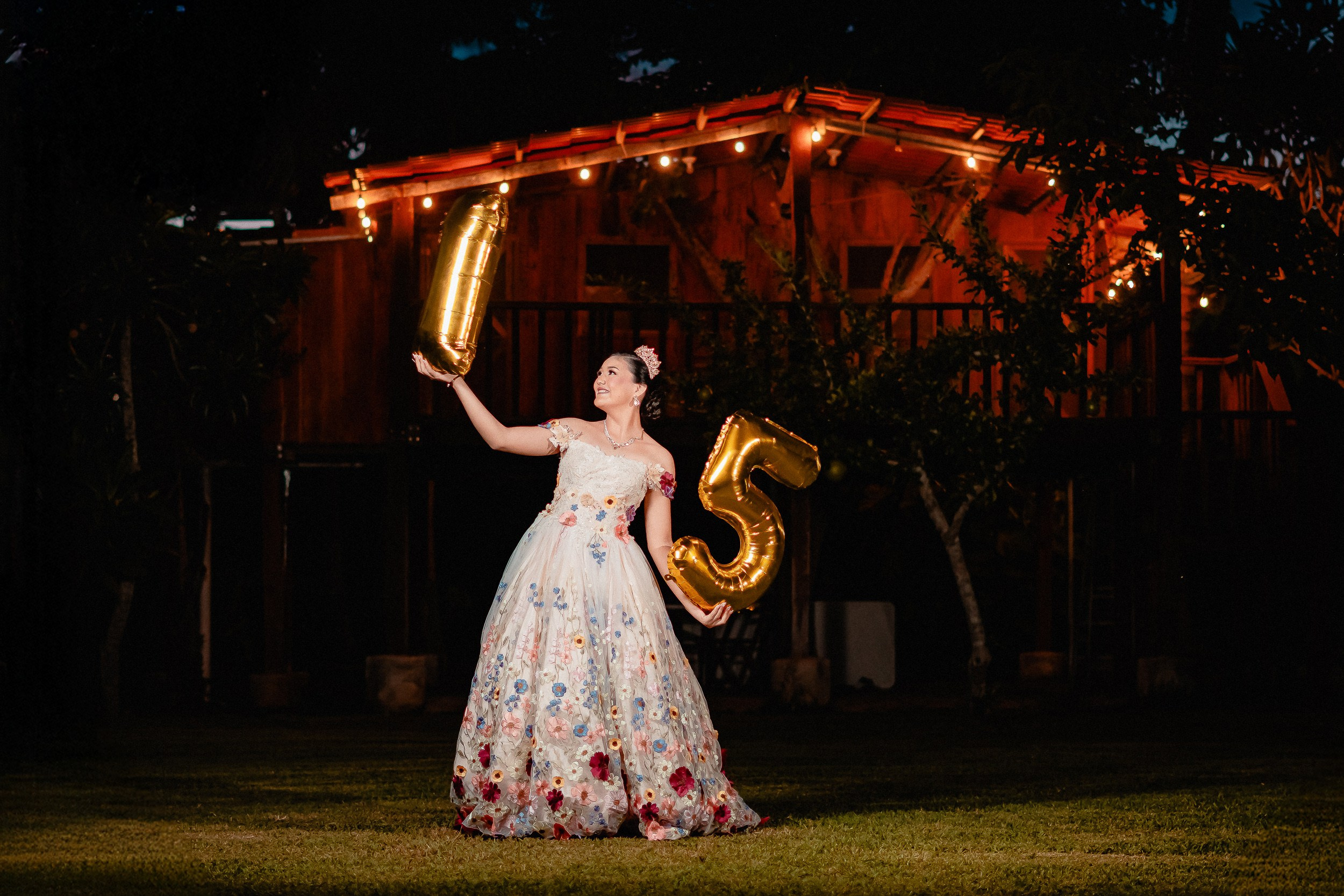 XV´S Lupita. Isaac Nic Fotografía | IN Studio Yucatán de Bodas y Eventos