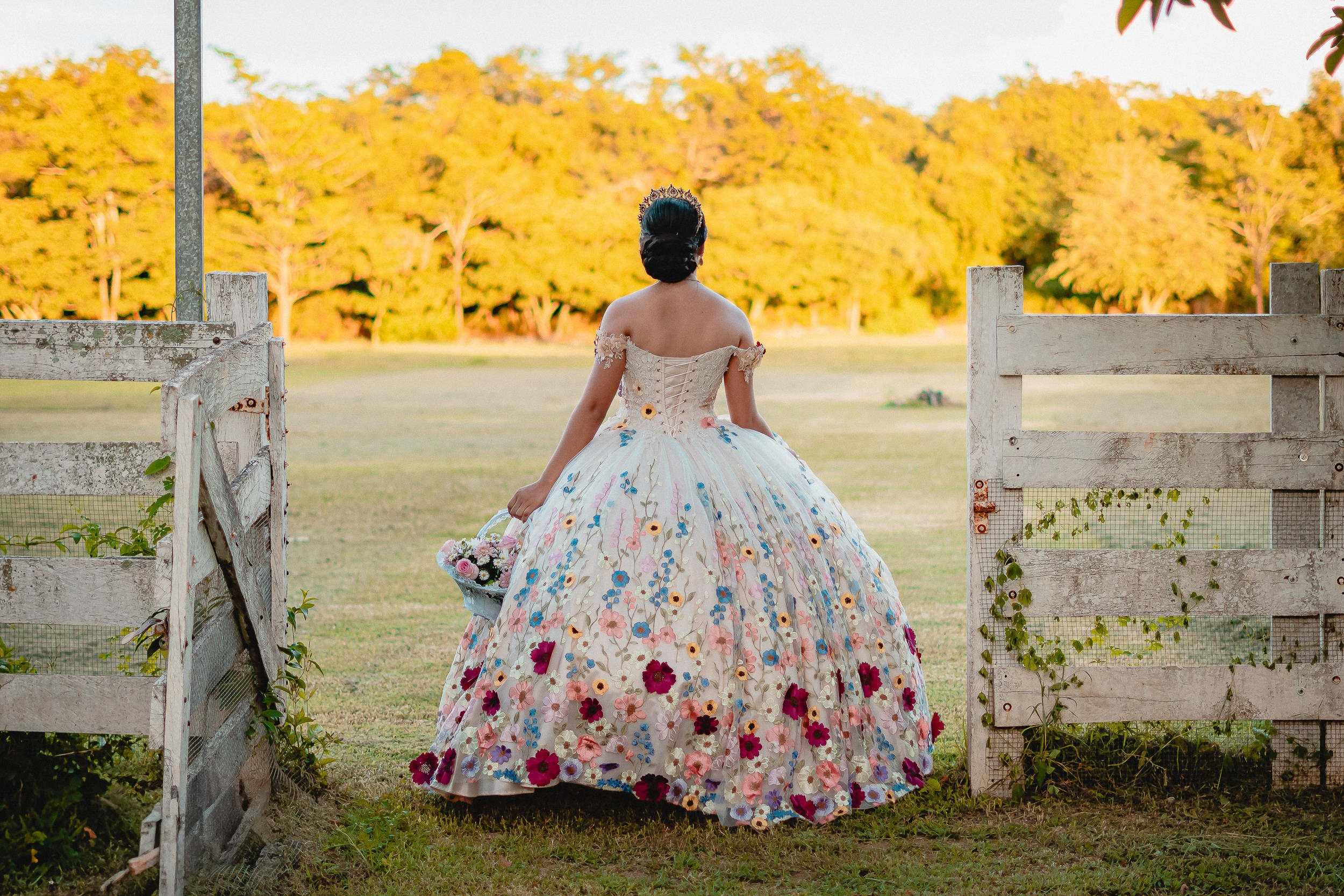 XV´S Lupita. Isaac Nic Fotografía | IN Studio Yucatán de Bodas y Eventos