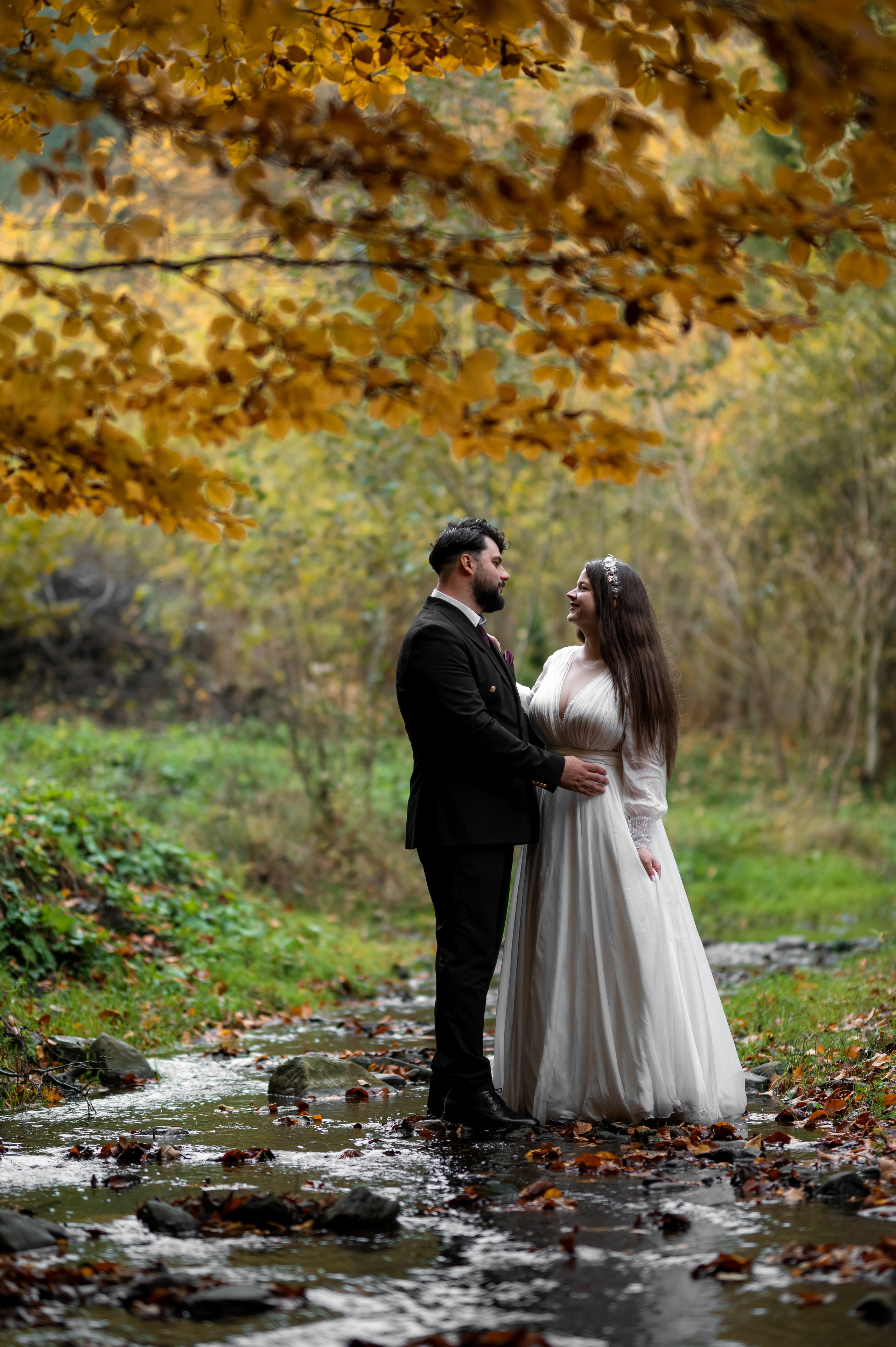 Trash the Dress Georgiana si Gabriel. Home