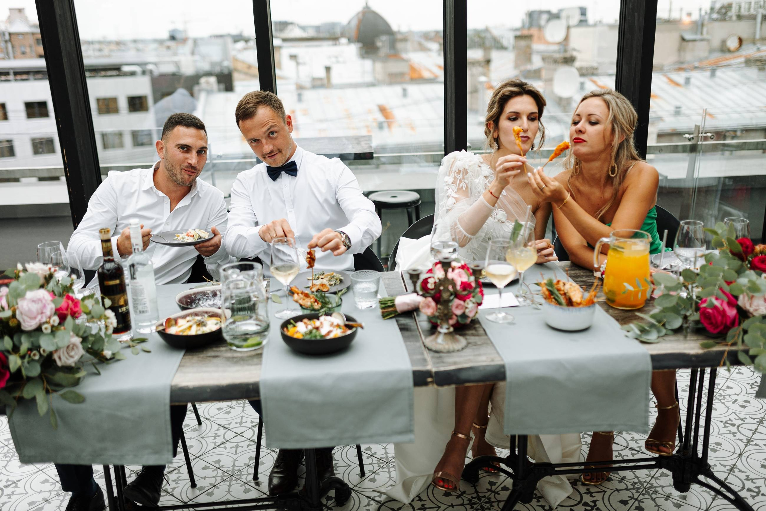 KĀZAS RĪGĀ / HERBĀRIJS