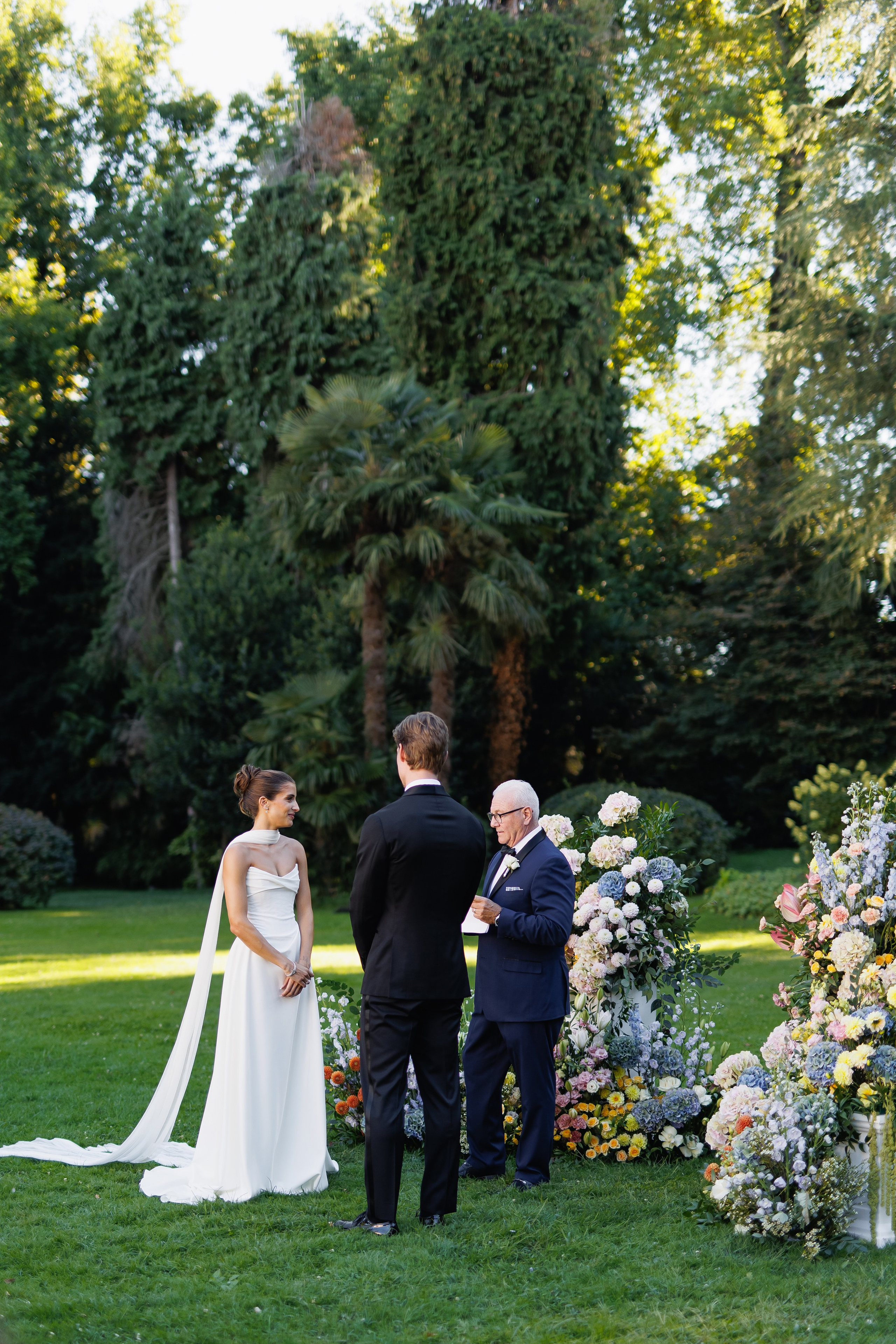 Wedding Photographer Lake Maggiore Como Italy. Wedding Photographer Rome Tuscany Como Sicily Puglia Amalfy Italy- Oksana Savenchuk