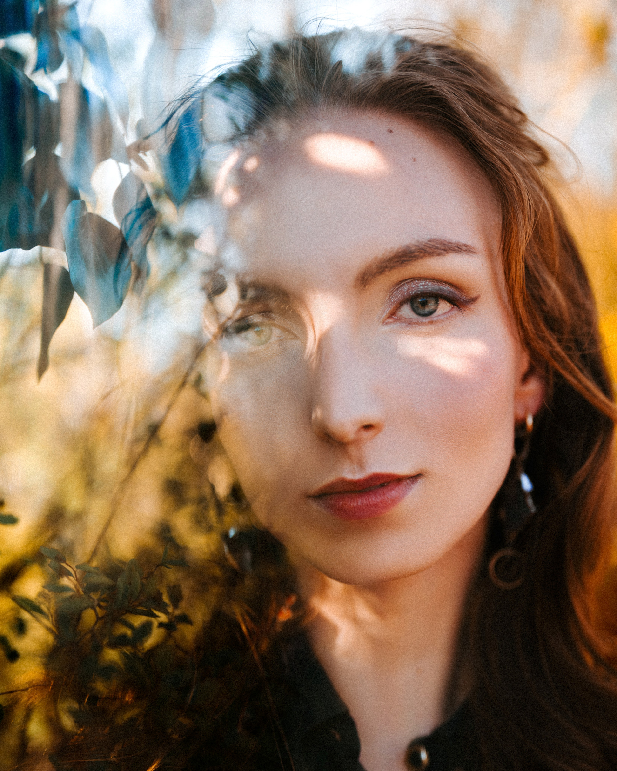 Spring Photoshoot in Yellow Flowers. Moth & Moss Photography