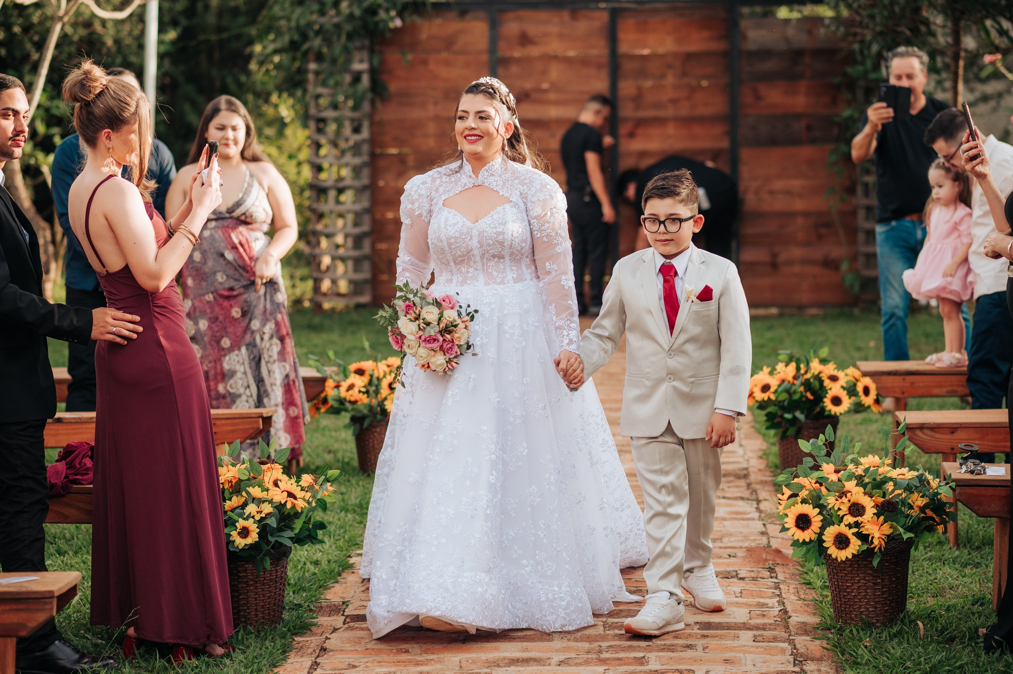 Aline & Daniel — Vila Casali / Piratininga SP. Robson Colaço