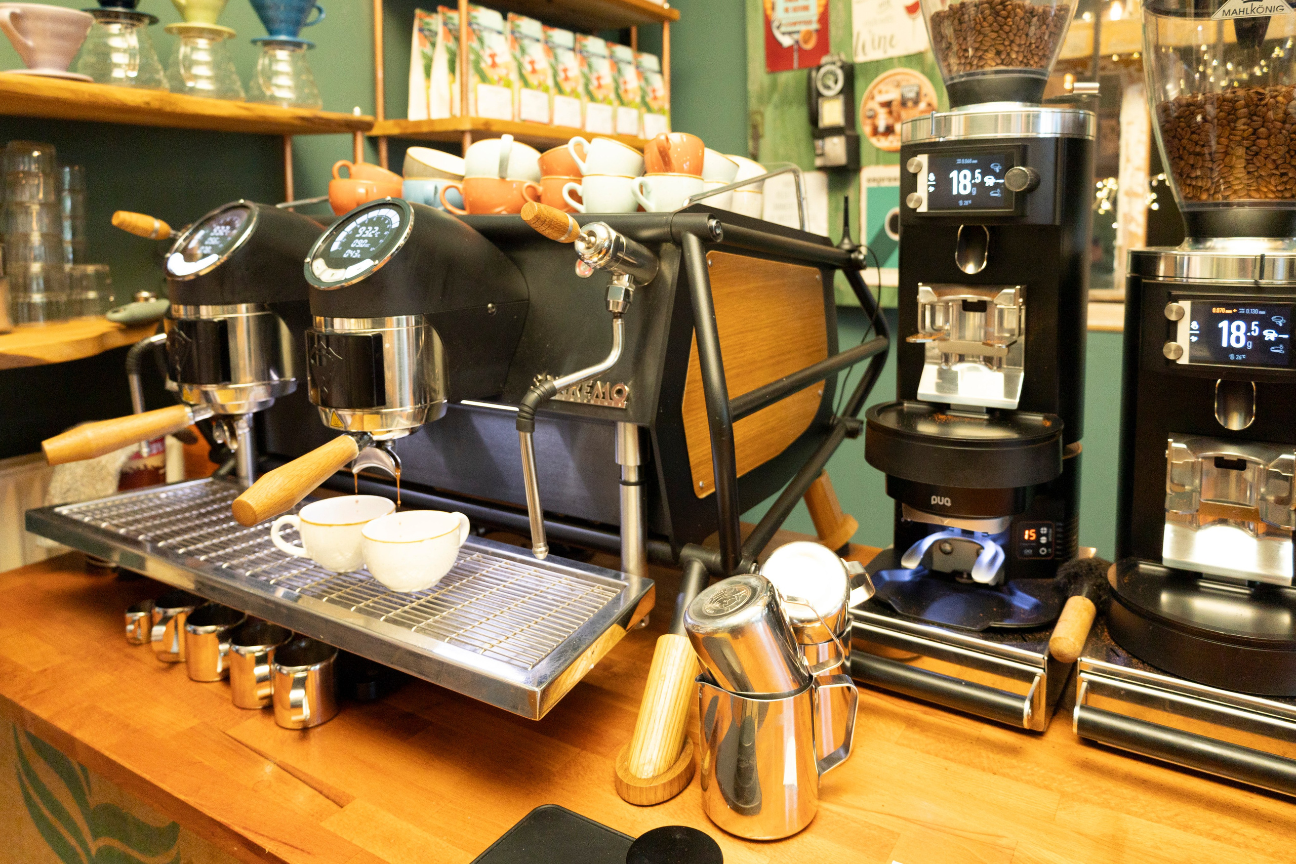 Cafe. Photographer in Munich