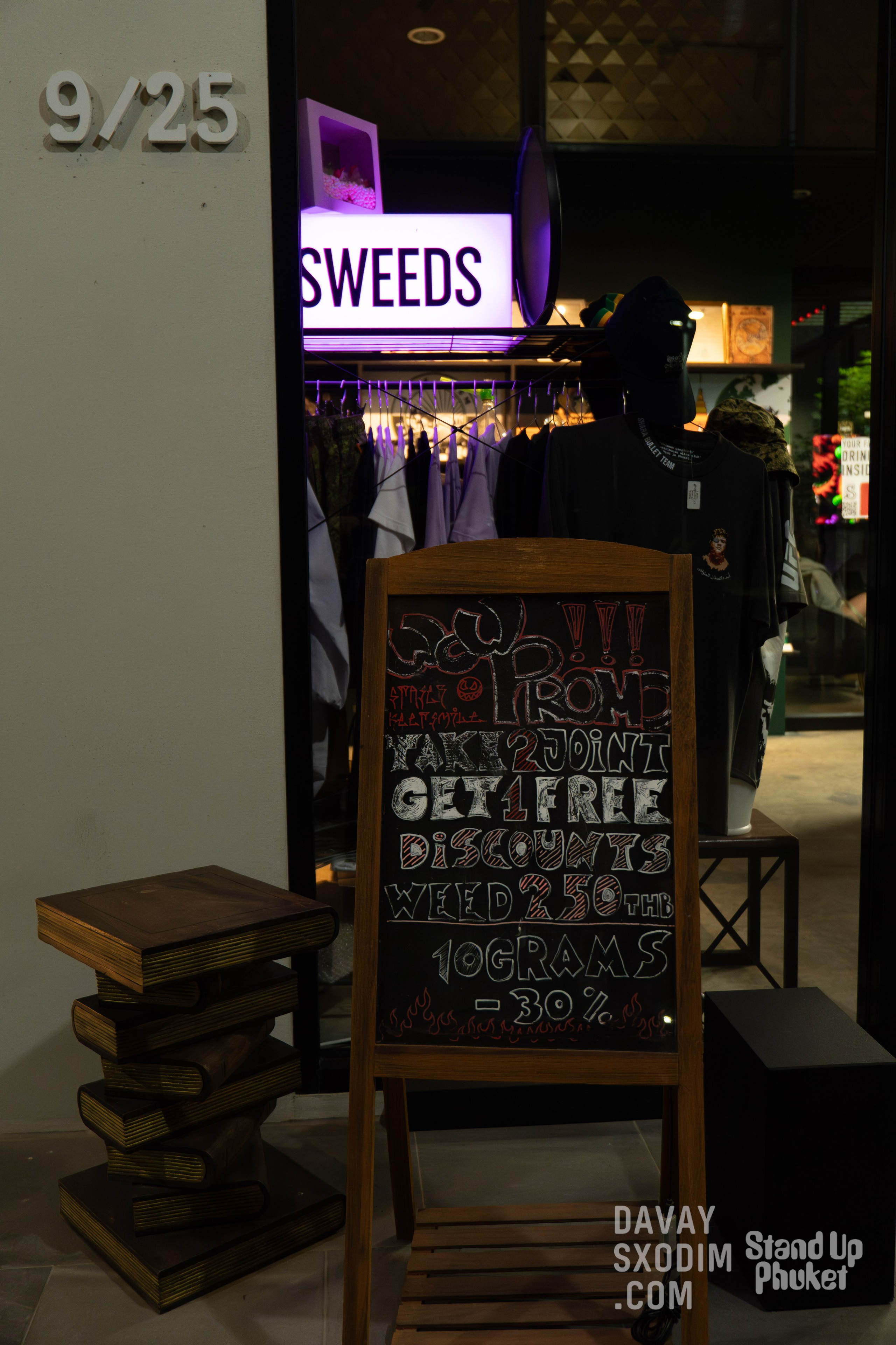 Standup-шоу «Тай-Болтай» | Фоторепортаж | Афиша | DAVAYSXODIM.com PHUKET. АФИША|ФОТОРЕПОРТАЖИ|ИВЕНТЫ|ПХУКЕТ