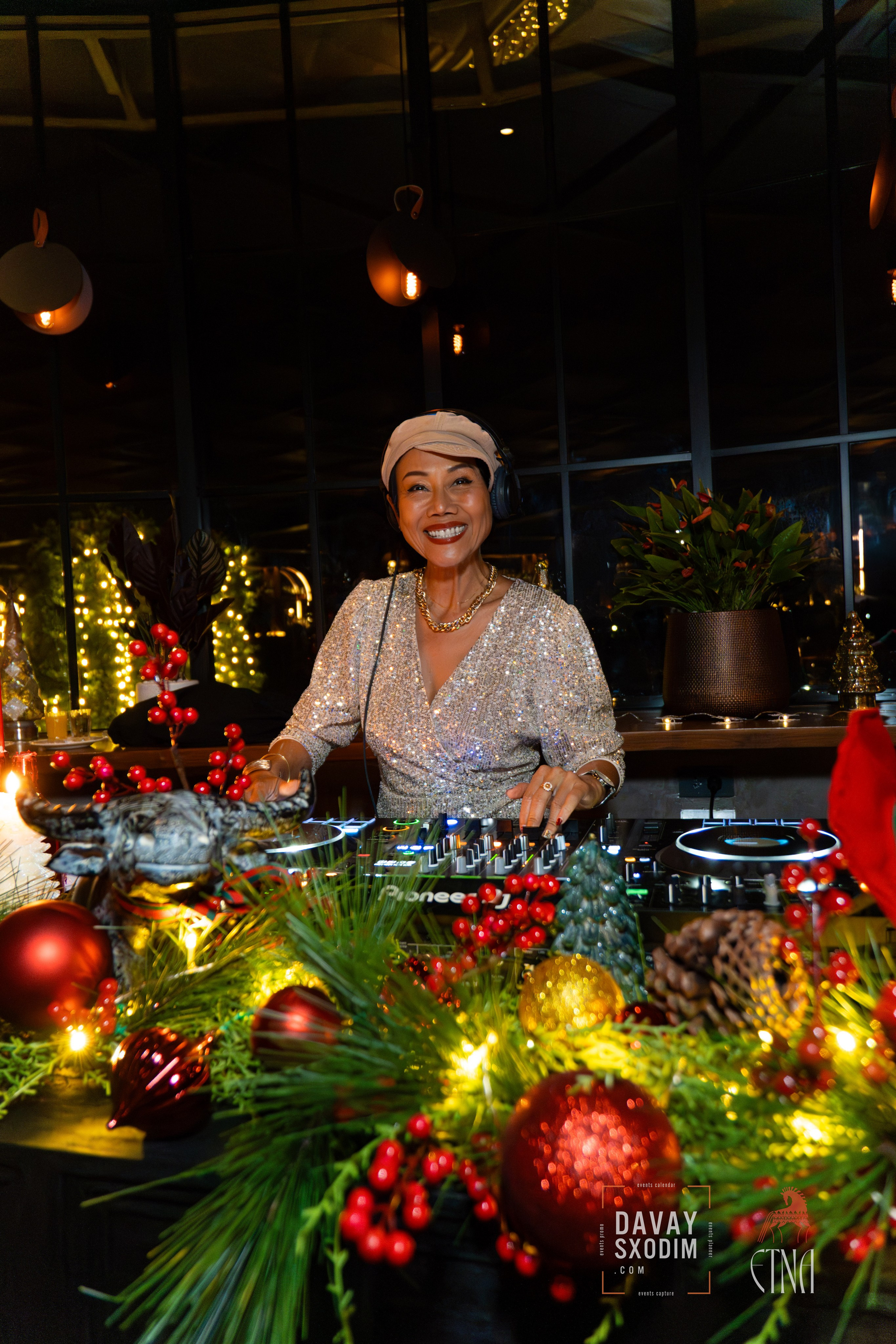 Новогодняя вечеринка | Фоторепортаж | Афиша | DAVAYSXODIM.com PHUKET. АФИША|ФОТОРЕПОРТАЖИ|ИВЕНТЫ|ПХУКЕТ