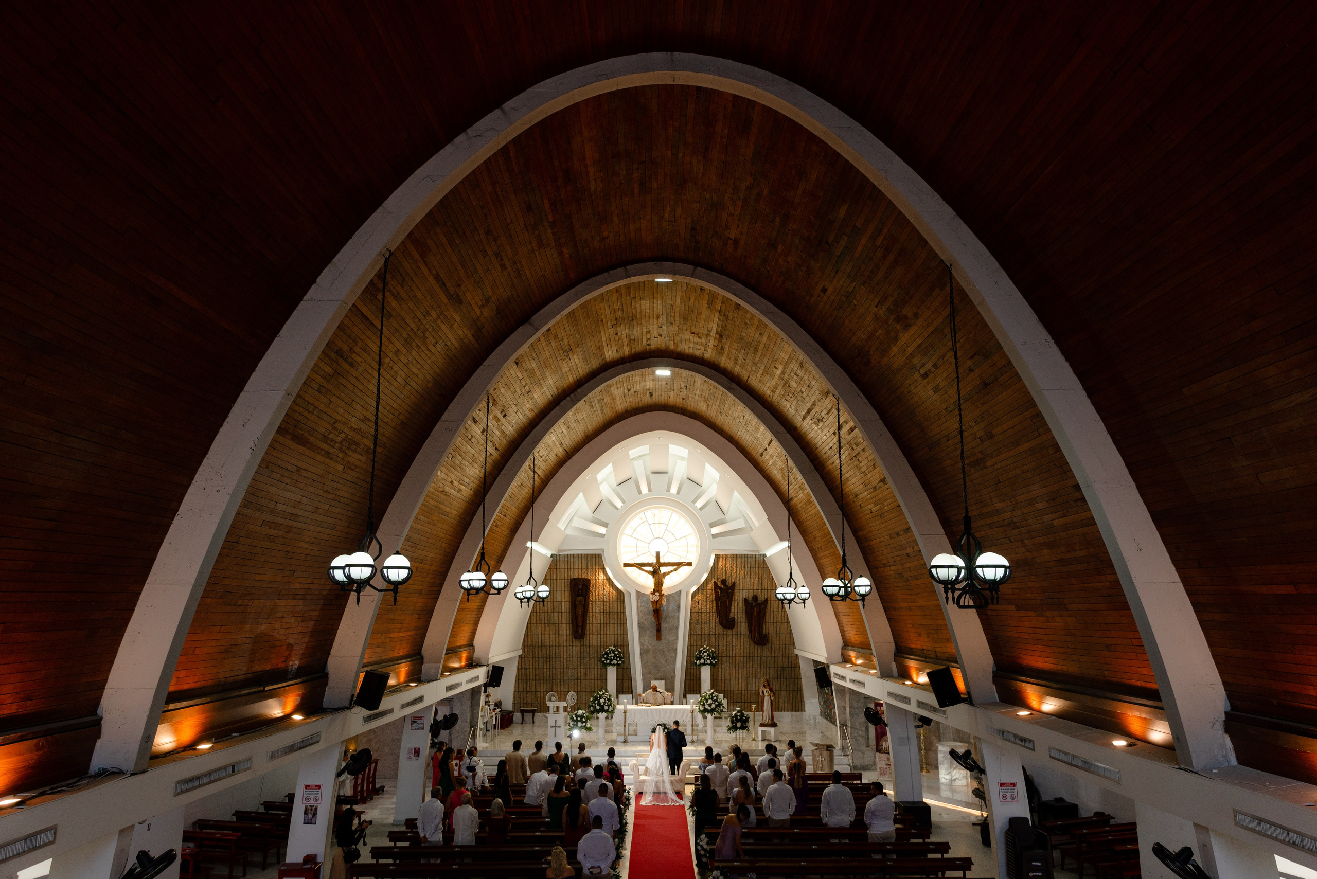 Matrimonio en iglesia Torcoroma, foto general por BanderArt